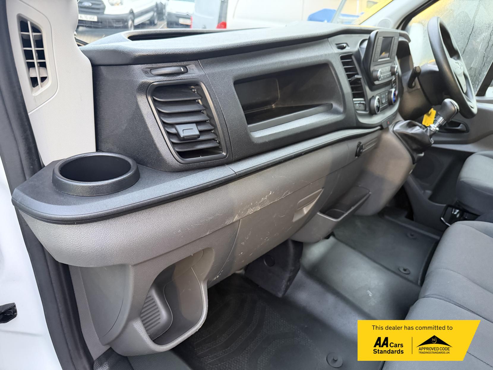 Ford Transit 2.0 350 EcoBlue Leader Tipper 2dr Diesel Manual RWD L2 Euro 6 (s/s) (1-Stop) (170 ps)