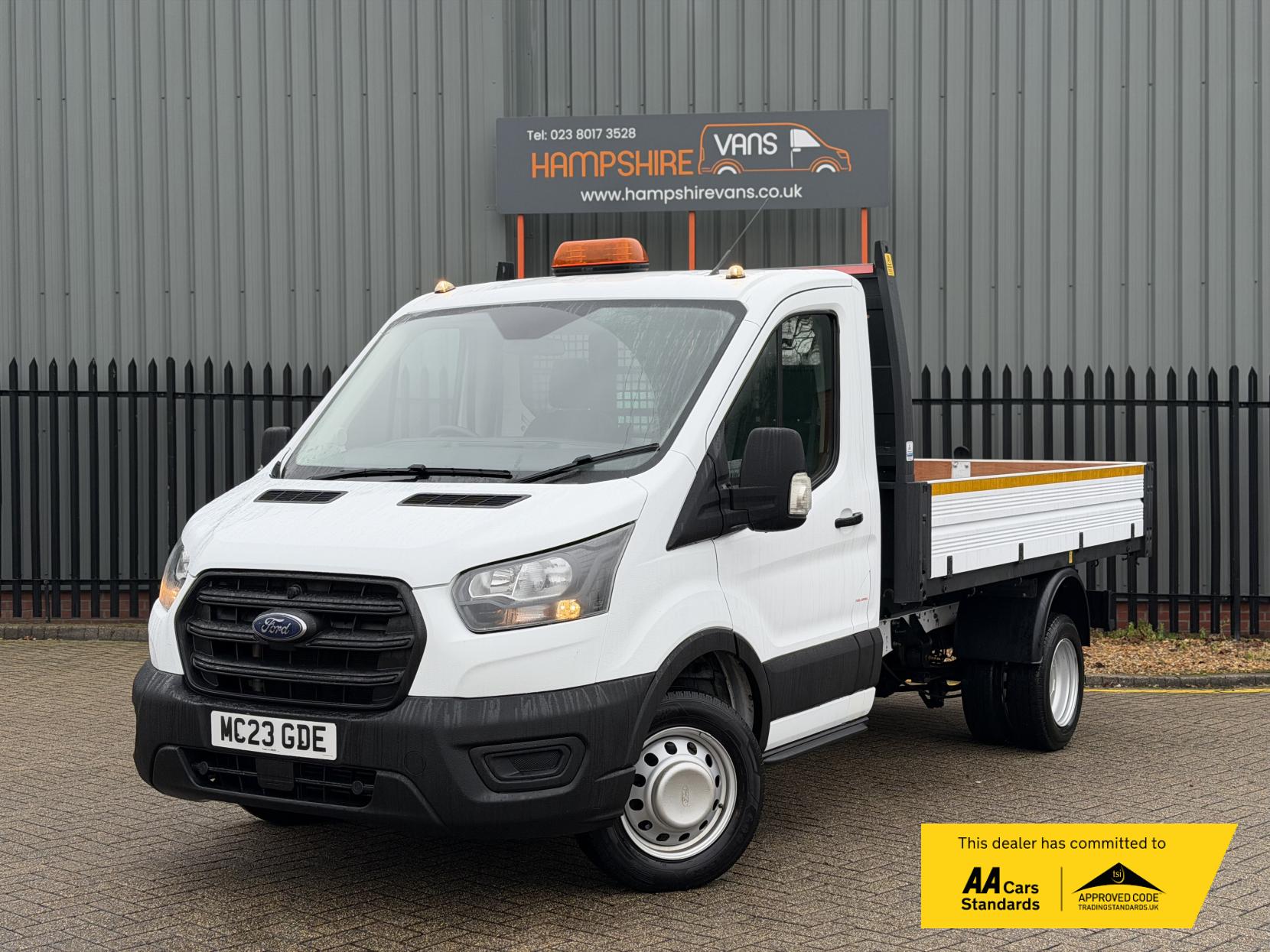 Ford Transit 2.0 350 EcoBlue Leader Tipper 2dr Diesel Manual RWD L2 Euro 6 (s/s) (1-Stop) (170 ps)