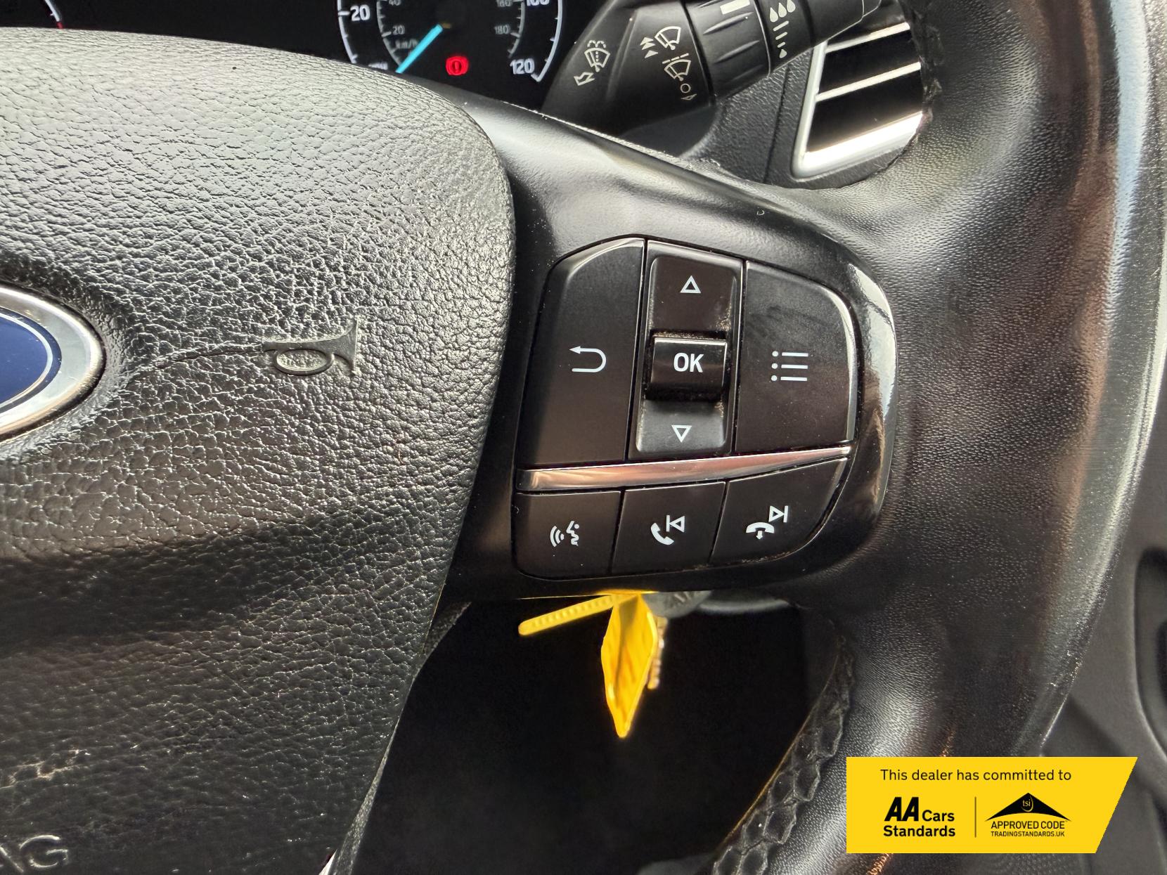 Ford Transit Custom 2.0 300 EcoBlue Limited Crew Van Double Cab 5dr Diesel Manual L2 H1 Euro 6 (s/s) (130 ps)