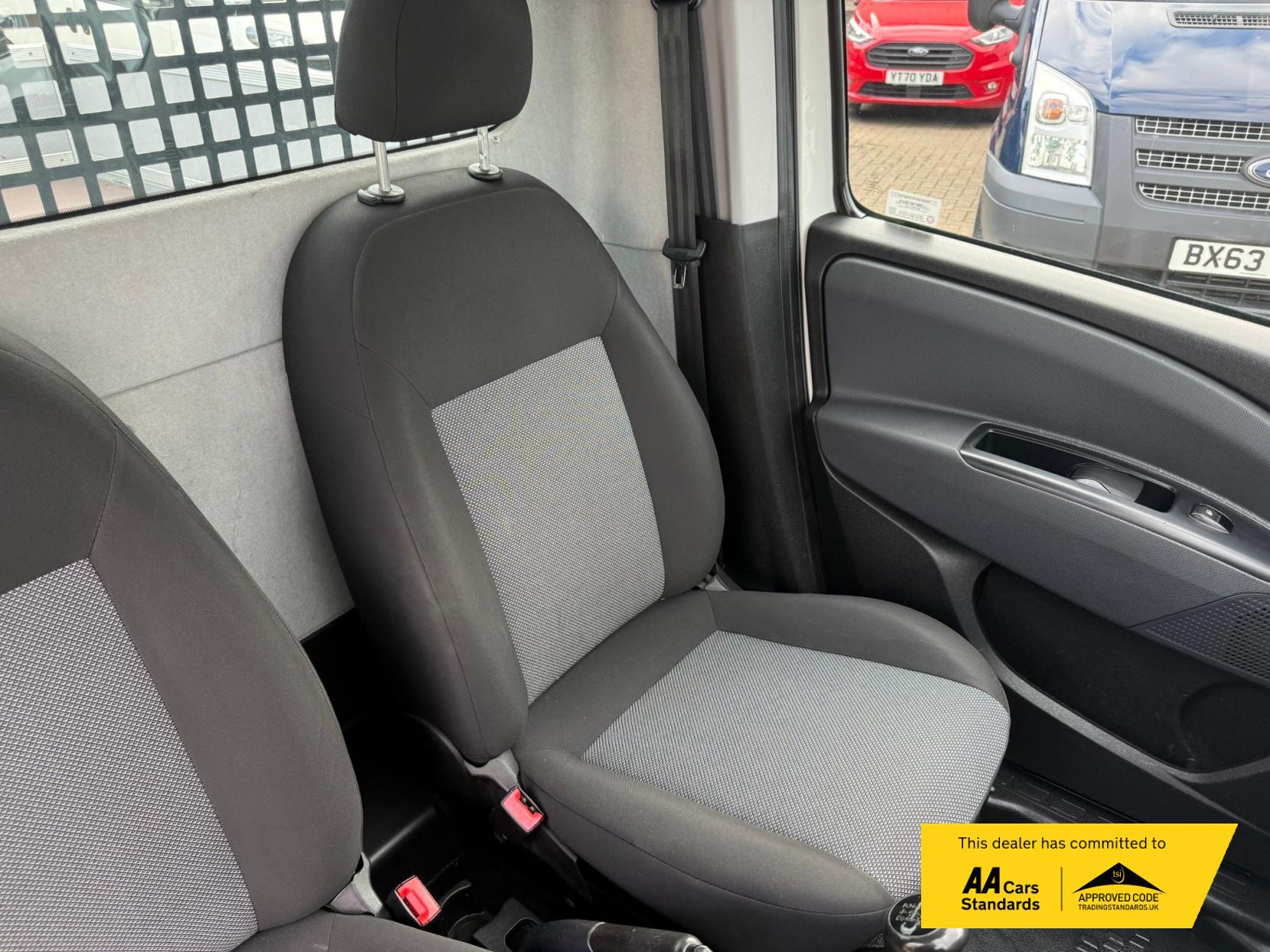 Fiat Doblo 1.6 MultiJetII Work Up 2dr Diesel Manual L2 Euro 6 (105 bhp)