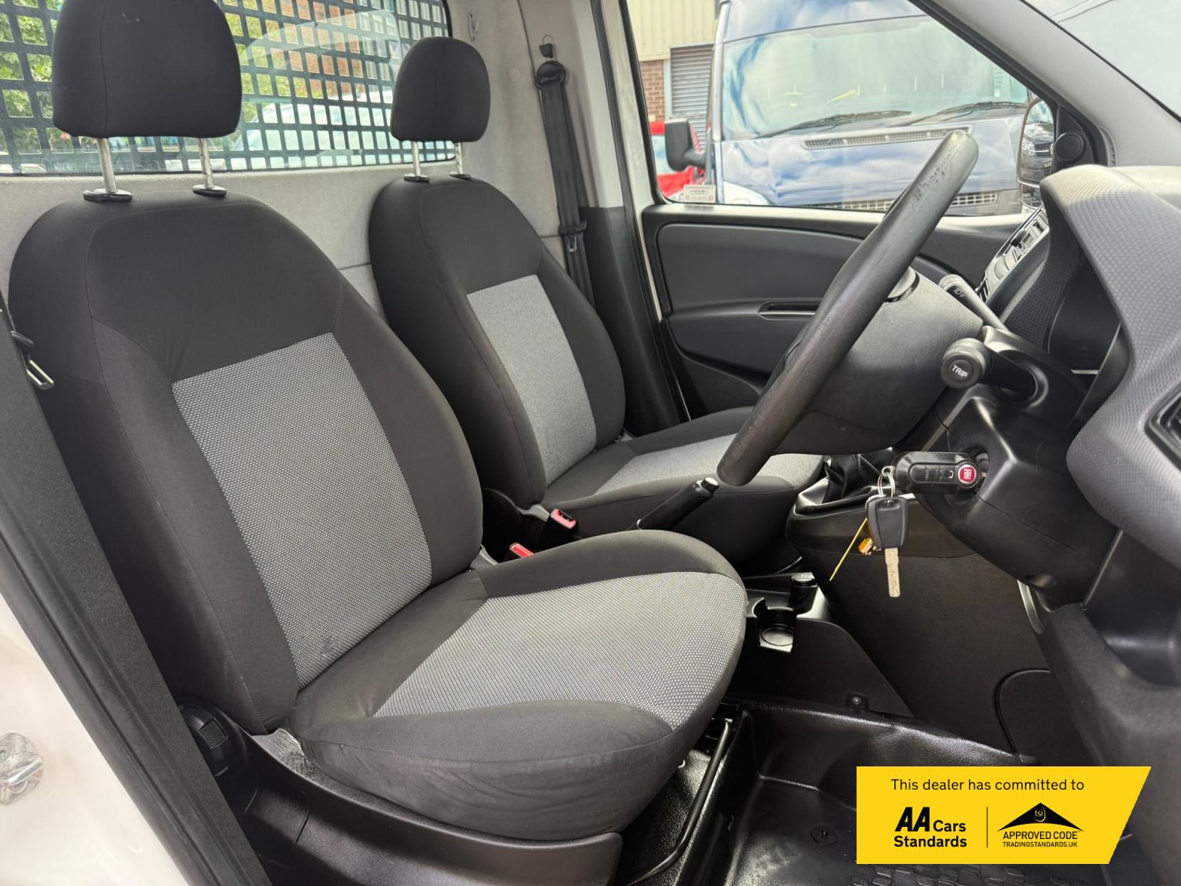Fiat Doblo 1.6 MultiJetII Work Up 2dr Diesel Manual L2 Euro 6 (105 bhp)