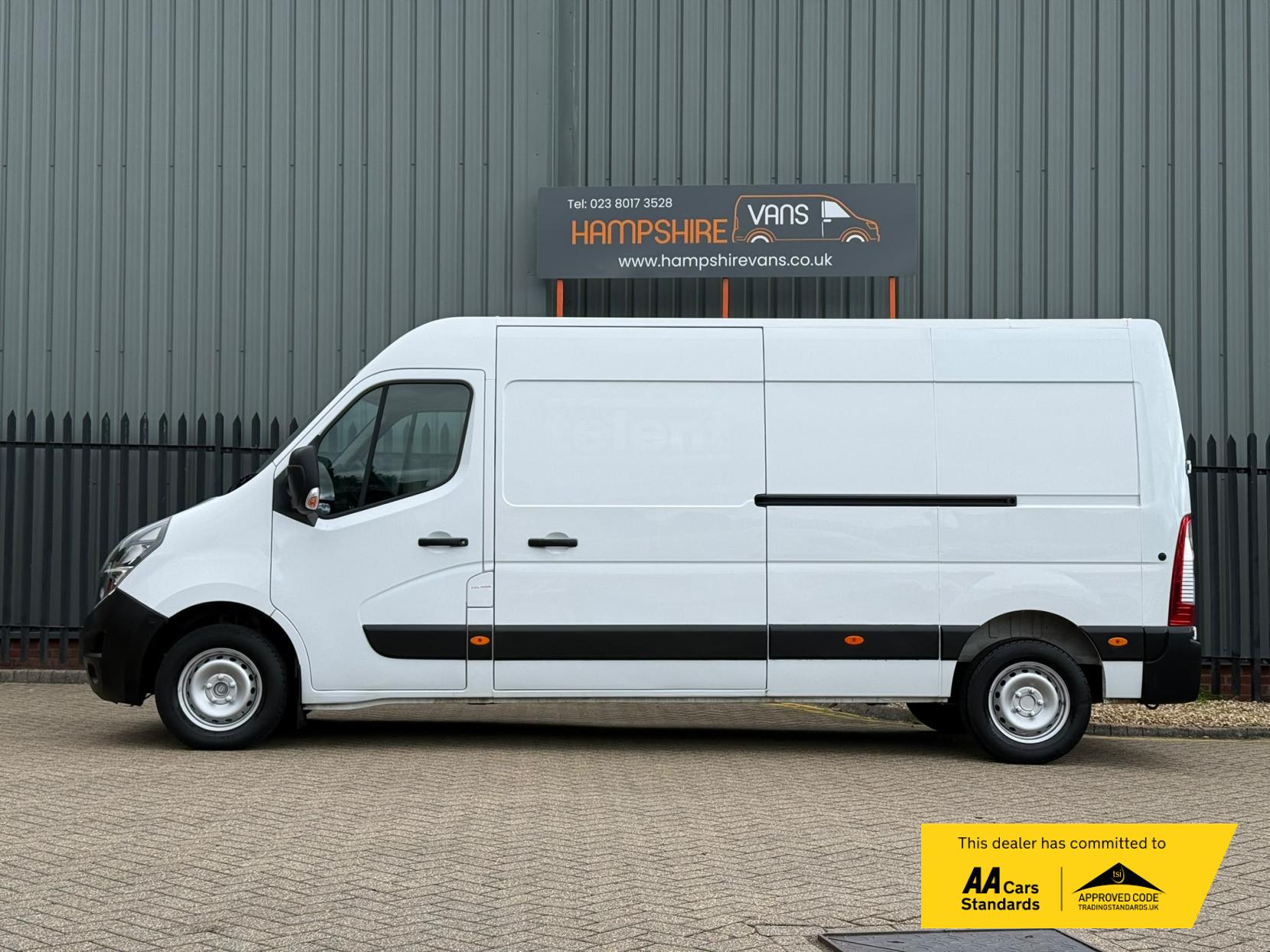 2021 Vauxhall Movano 2.3 CDTi 3500 BiTurbo Edition Panel Van 5dr Diesel Manual FWD L3 H2 Euro 6 (135 ps) - Thumbnail 5