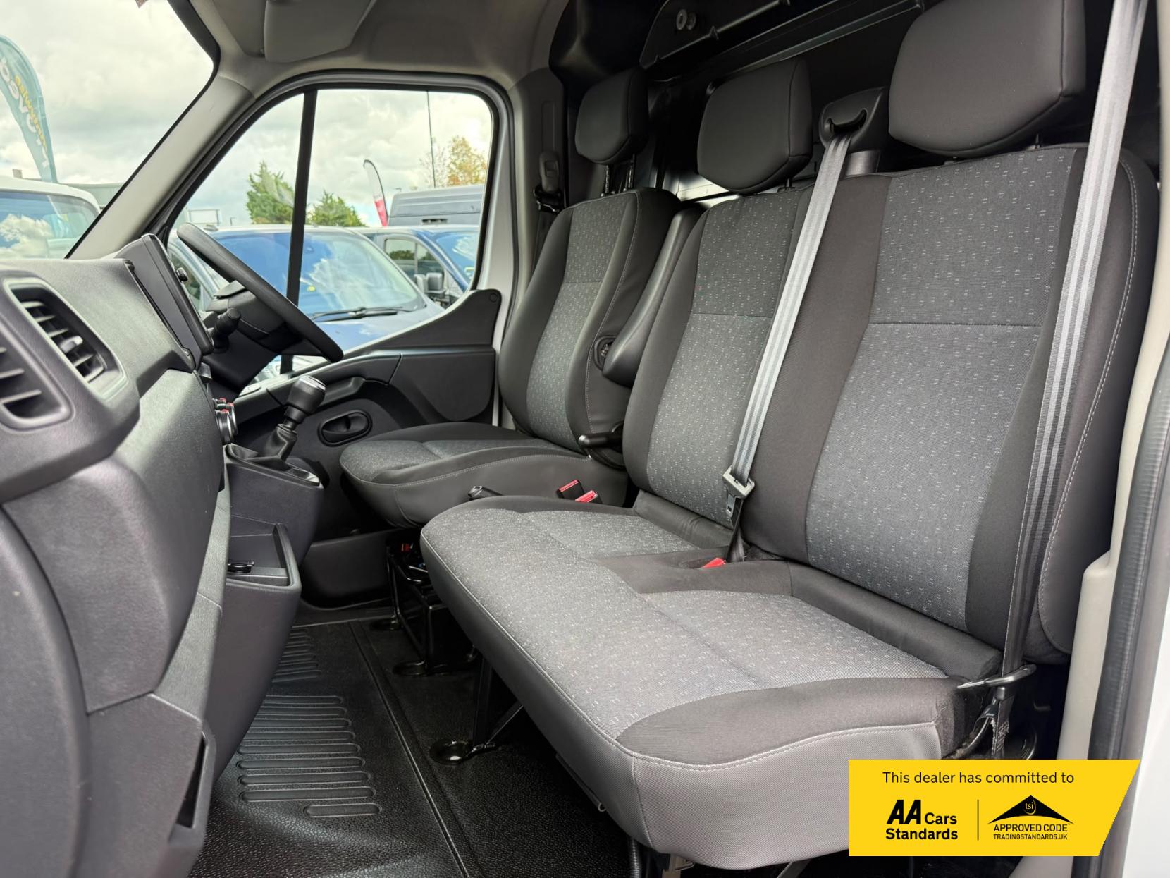 2021 Vauxhall Movano 2.3 CDTi 3500 BiTurbo Edition Panel Van 5dr Diesel Manual FWD L3 H2 Euro 6 (135 ps) - Thumbnail 22