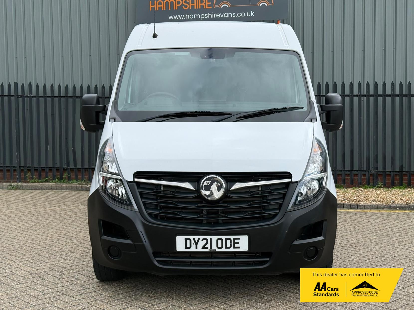 2021 Vauxhall Movano 2.3 CDTi 3500 BiTurbo Edition Panel Van 5dr Diesel Manual FWD L3 H2 Euro 6 (135 ps) - Thumbnail 8