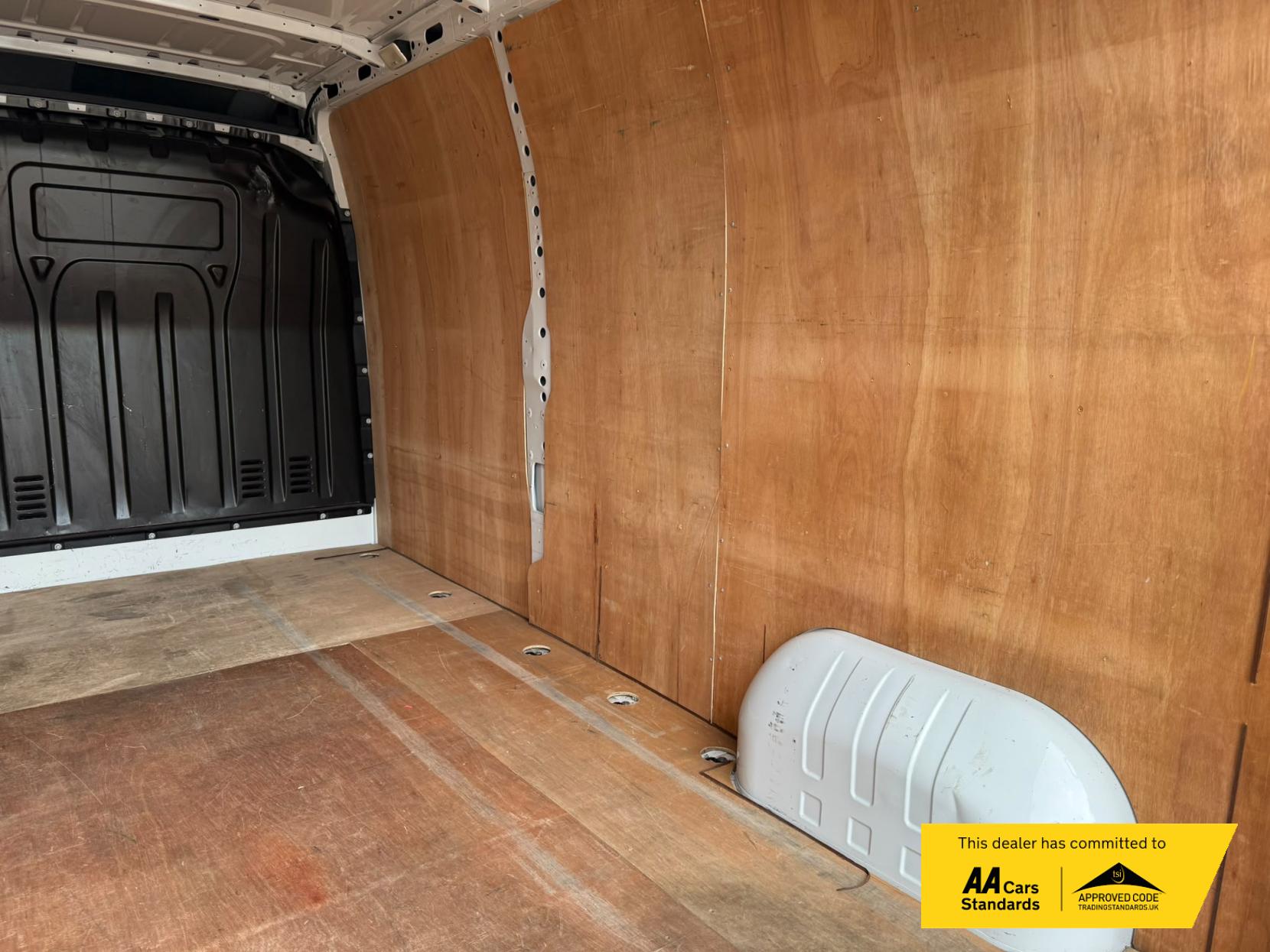 2021 Vauxhall Movano 2.3 CDTi 3500 BiTurbo Edition Panel Van 5dr Diesel Manual FWD L3 H2 Euro 6 (135 ps) - Thumbnail 14