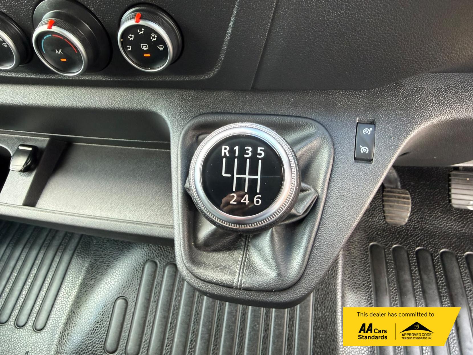 2021 Vauxhall Movano 2.3 CDTi 3500 BiTurbo Edition Panel Van 5dr Diesel Manual FWD L3 H2 Euro 6 (135 ps) - Thumbnail 29