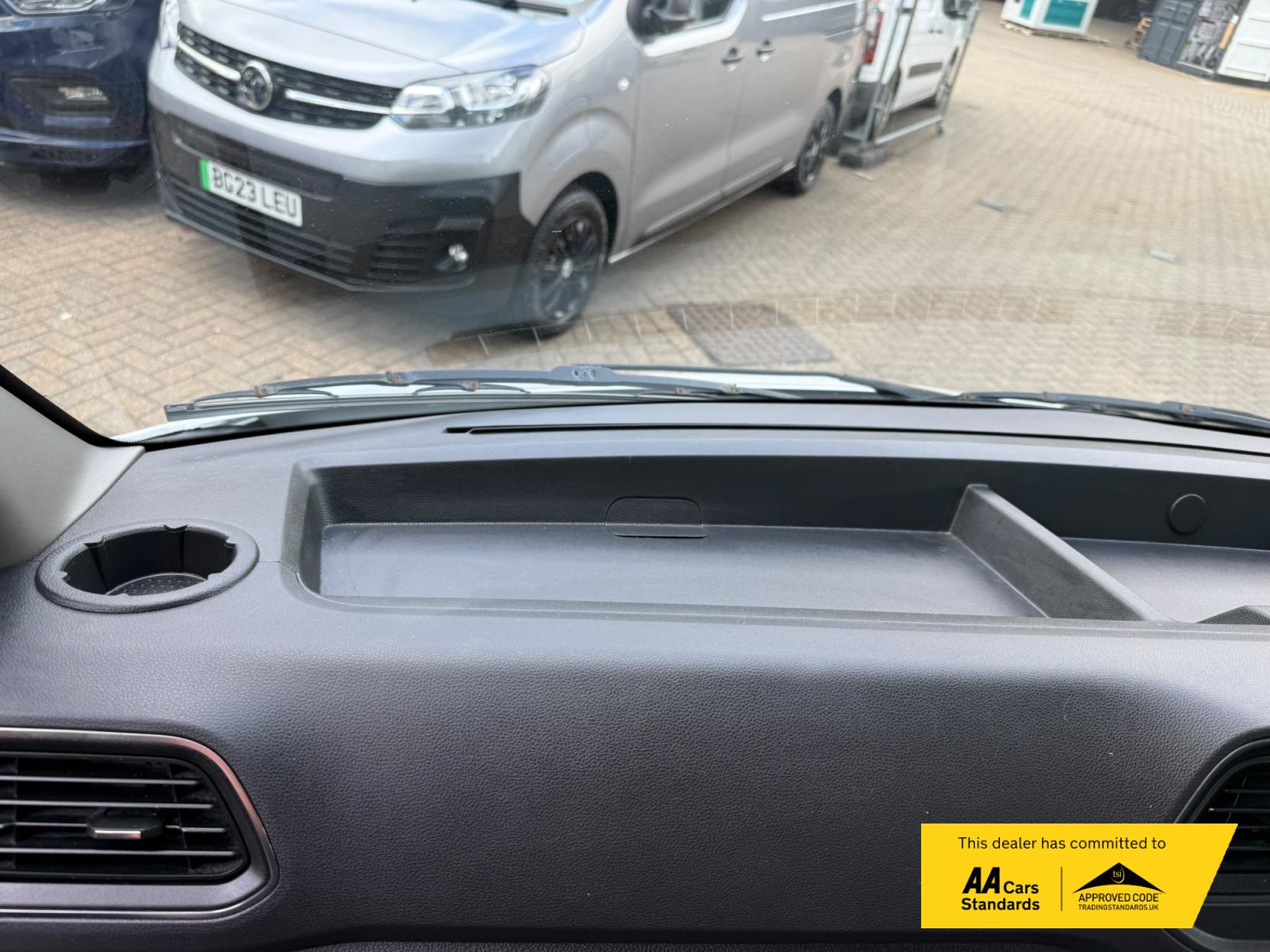 2021 Vauxhall Movano 2.3 CDTi 3500 BiTurbo Edition Panel Van 5dr Diesel Manual FWD L3 H2 Euro 6 (135 ps) - Thumbnail 42