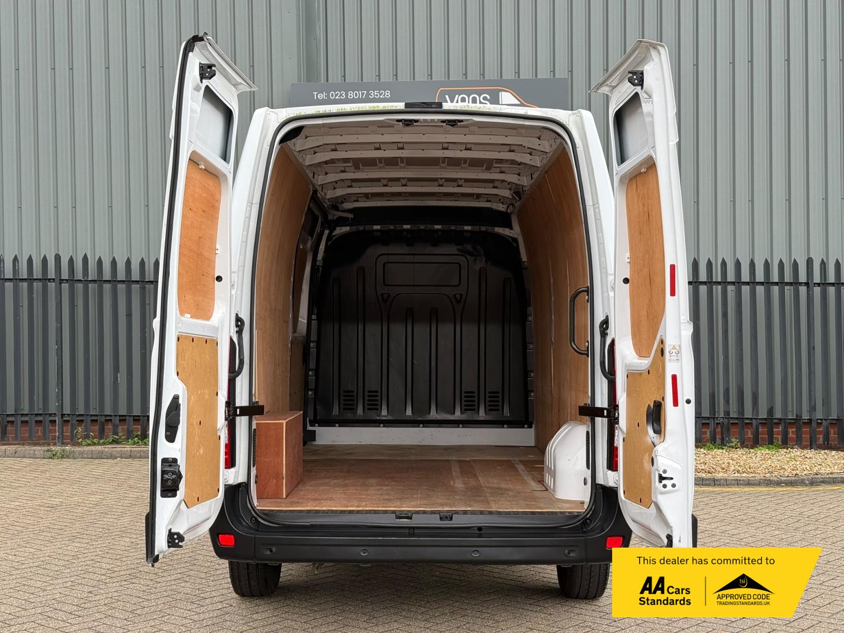 2021 Vauxhall Movano 2.3 CDTi 3500 BiTurbo Edition Panel Van 5dr Diesel Manual FWD L3 H2 Euro 6 (135 ps) - Thumbnail 10