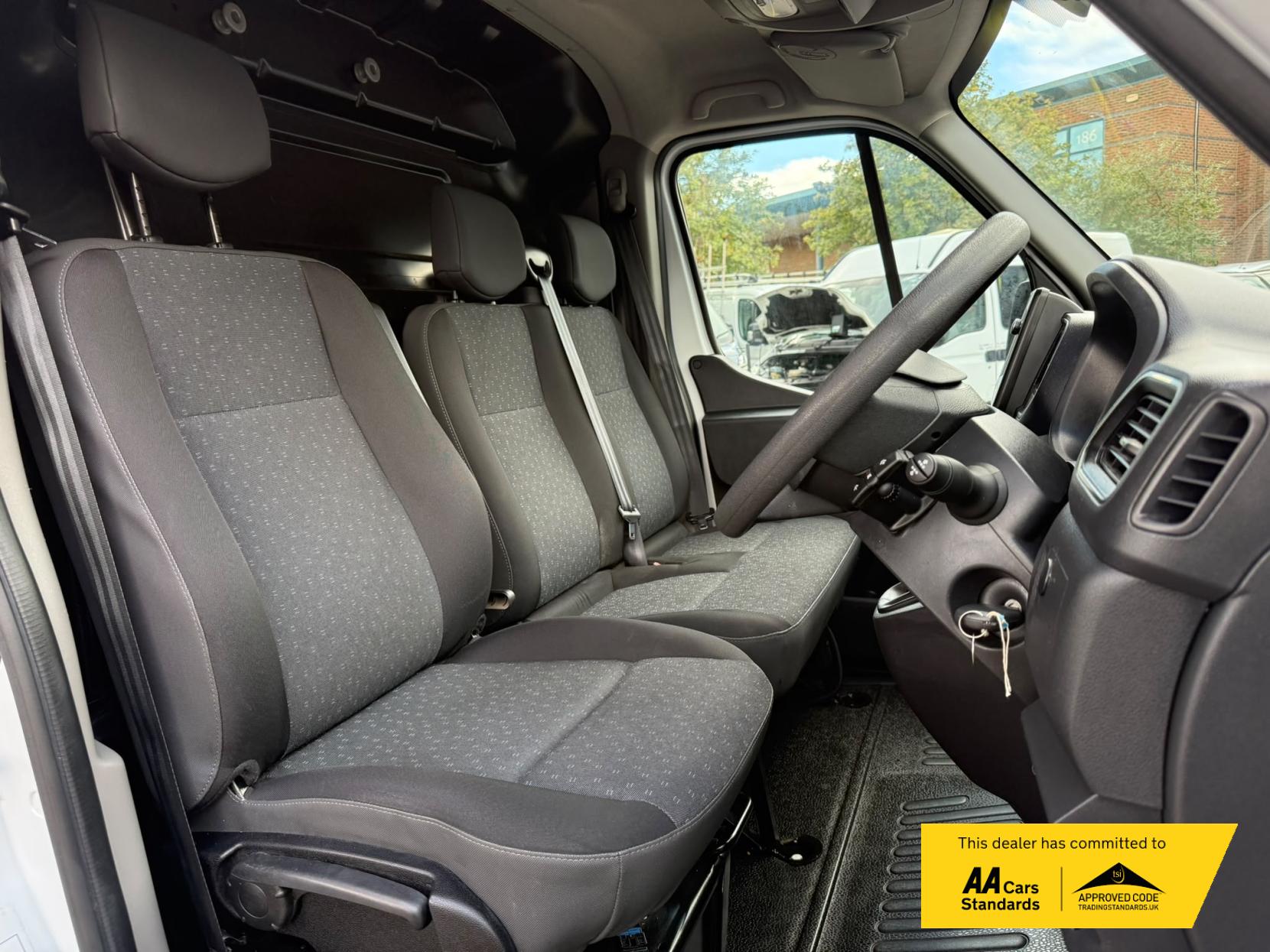 2021 Vauxhall Movano 2.3 CDTi 3500 BiTurbo Edition Panel Van 5dr Diesel Manual FWD L3 H2 Euro 6 (135 ps) - Thumbnail 20