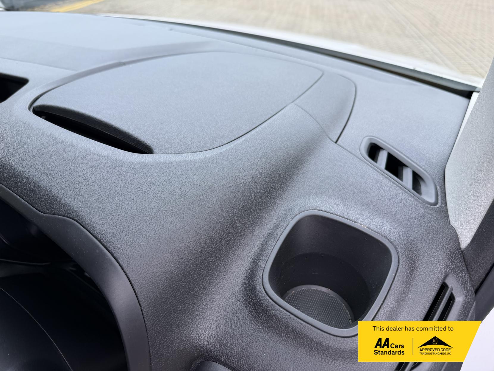2024 Vauxhall Combo 1.5 Turbo D 2300 Prime Panel Van 6dr Diesel Auto L2 H1 Euro 6 (s/s) (130 ps) - Thumbnail 42