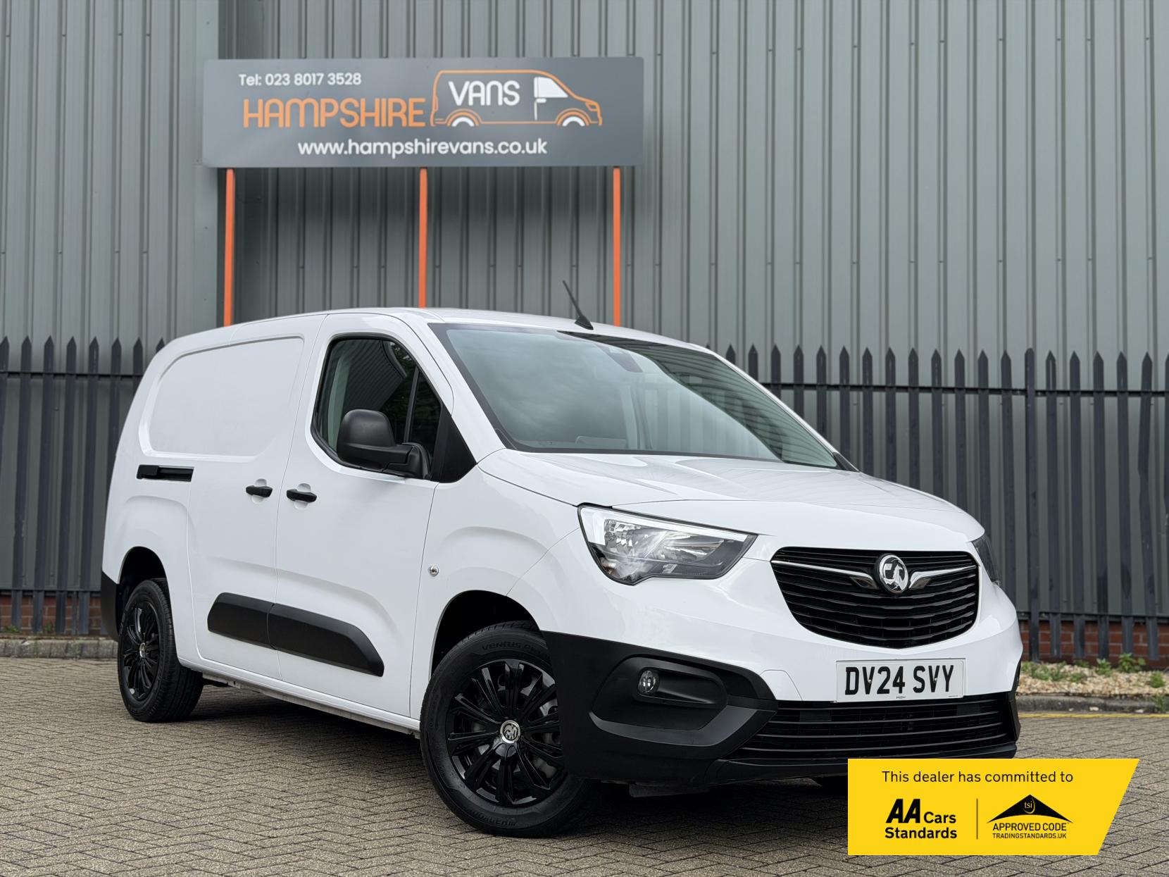 2024 Vauxhall Combo 1.5 Turbo D 2300 Prime Panel Van 6dr Diesel Auto L2 H1 Euro 6 (s/s) (130 ps) - Image 1