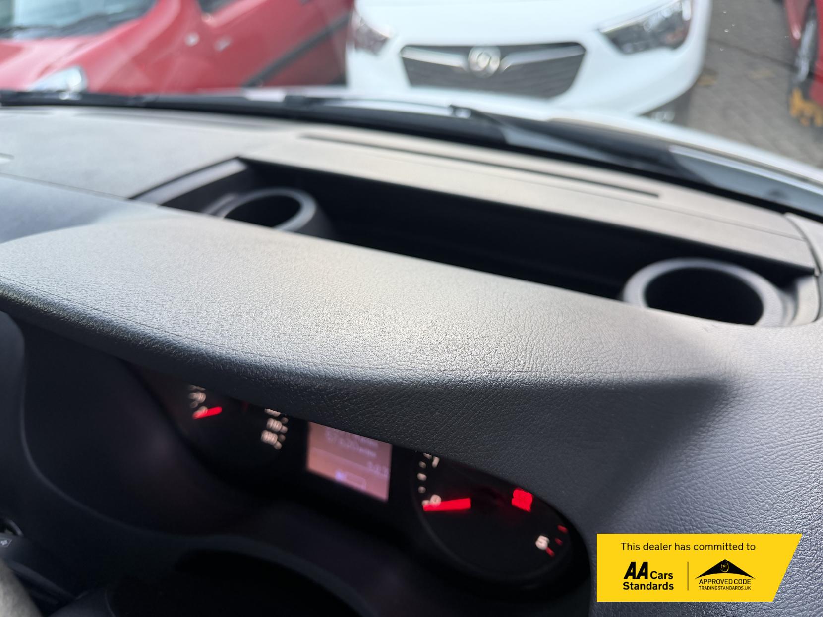 Mercedes-Benz Sprinter 2.1 314 CDI Panel Van 5dr Diesel Manual RWD L2 H2 Euro 6 (143 ps)