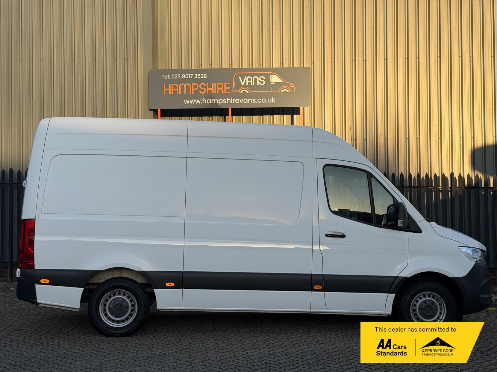 Mercedes-Benz Sprinter 2.1 314 CDI Panel Van 5dr Diesel Manual RWD L2 H2 Euro 6 (143 ps)