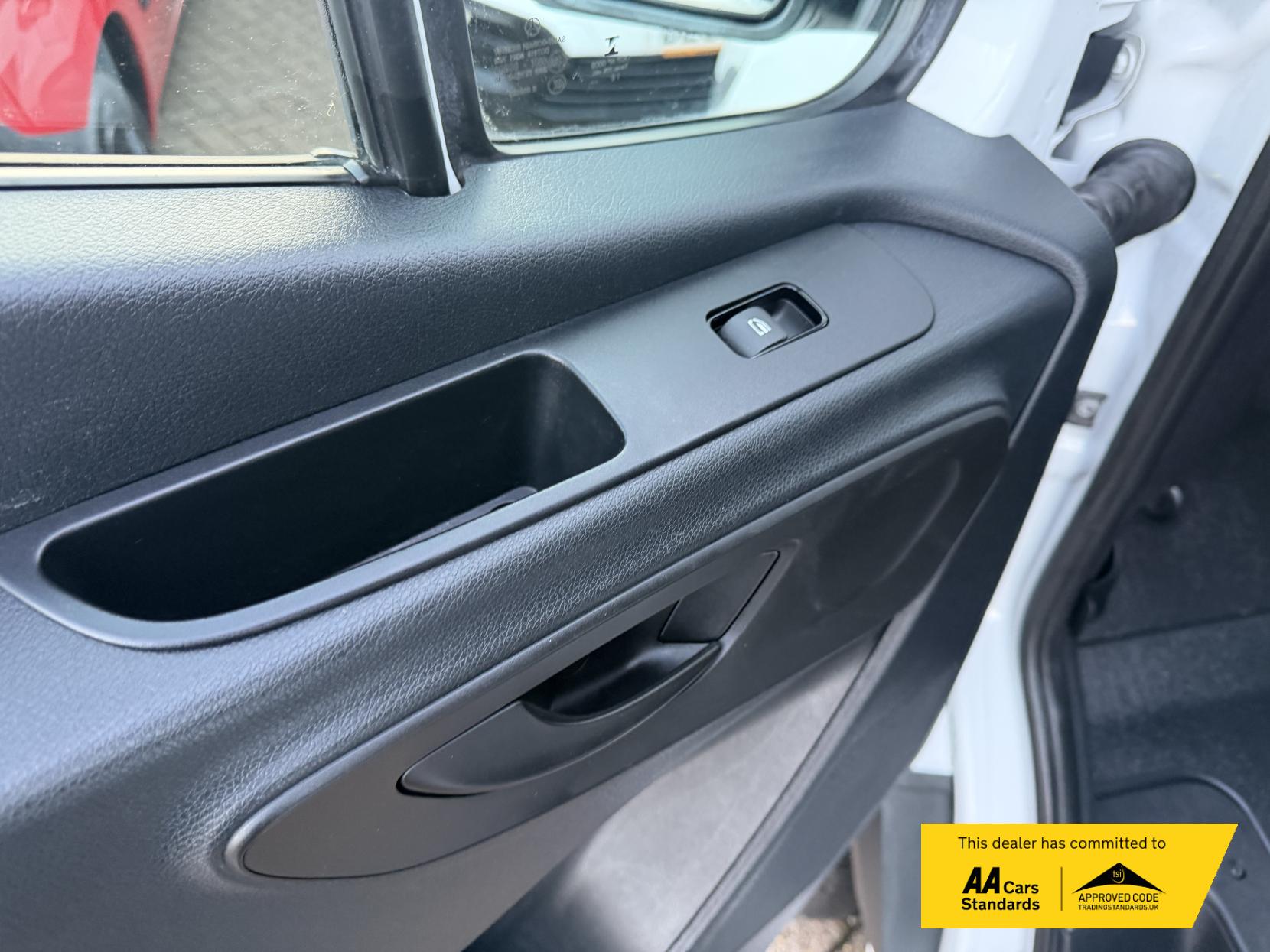 Mercedes-Benz Sprinter 2.1 314 CDI Panel Van 5dr Diesel Manual RWD L2 H2 Euro 6 (143 ps)