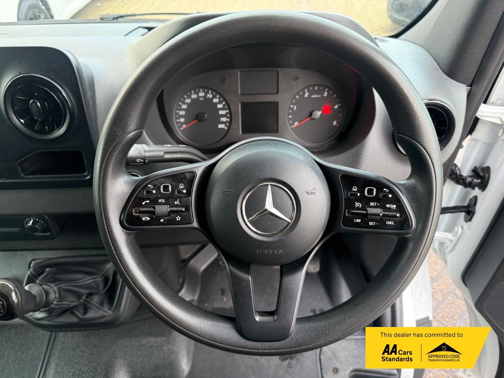 Mercedes-Benz Sprinter 2.1 314 CDI Panel Van 5dr Diesel Manual RWD L2 H2 Euro 6 (143 ps)