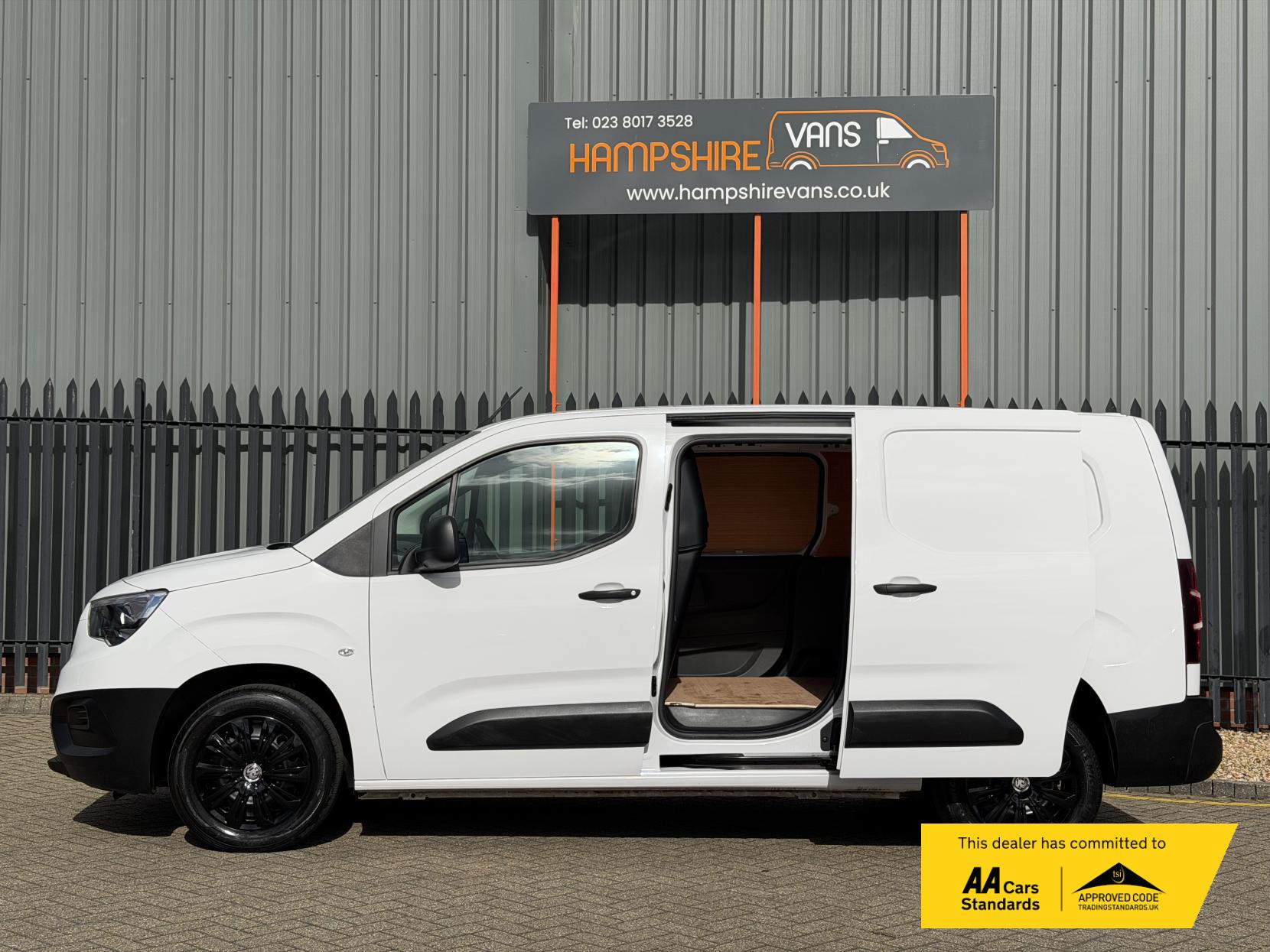 Vauxhall Combo 1.5 Turbo D 2300 Prime Panel Van 6dr Diesel Manual L2 H1 Euro 6 (s/s) (100 ps)