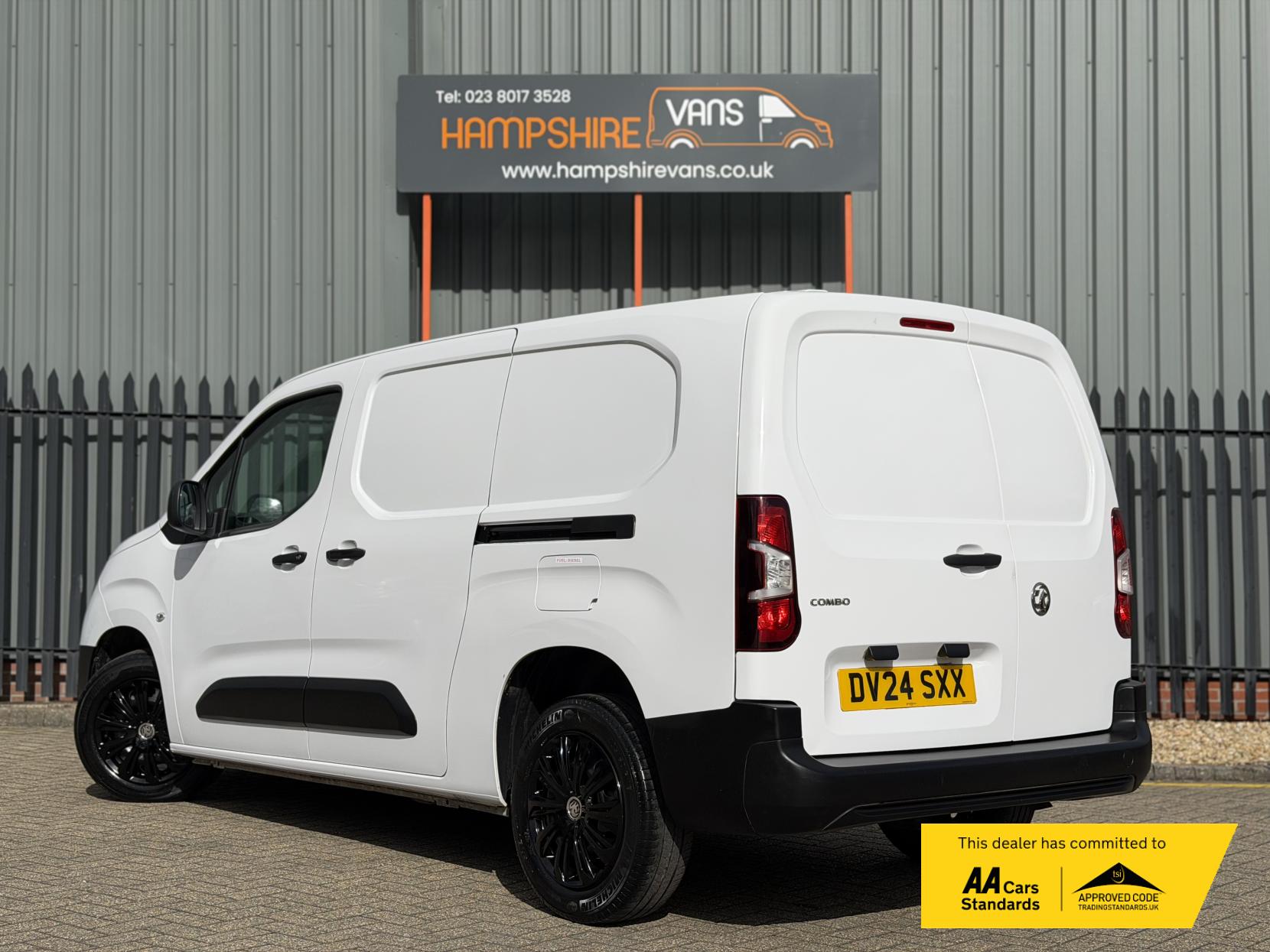 Vauxhall Combo 1.5 Turbo D 2300 Prime Panel Van 6dr Diesel Manual L2 H1 Euro 6 (s/s) (100 ps)