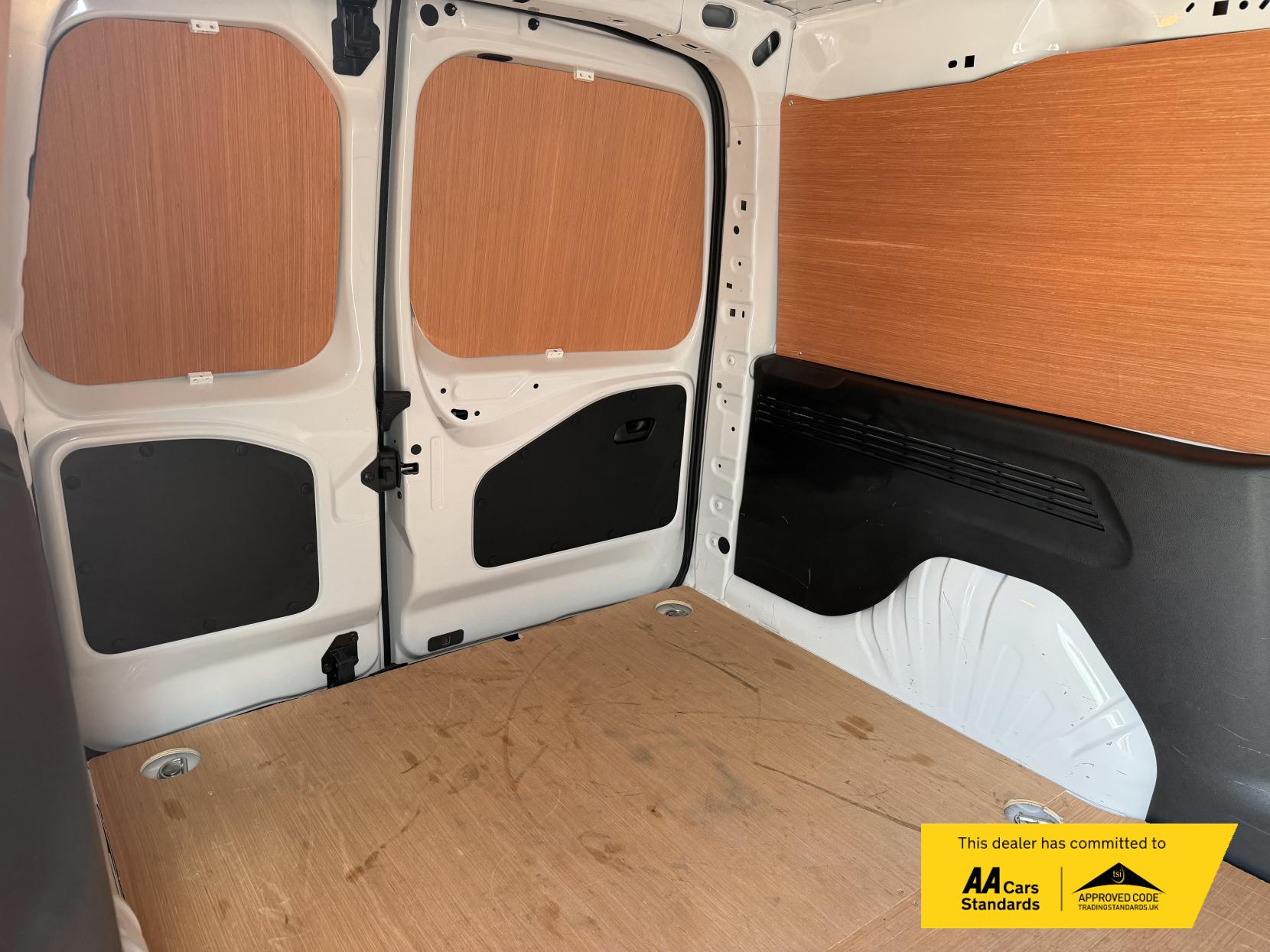 Vauxhall Combo 1.5 Turbo D 2300 Prime Panel Van 6dr Diesel Manual L2 H1 Euro 6 (s/s) (100 ps)