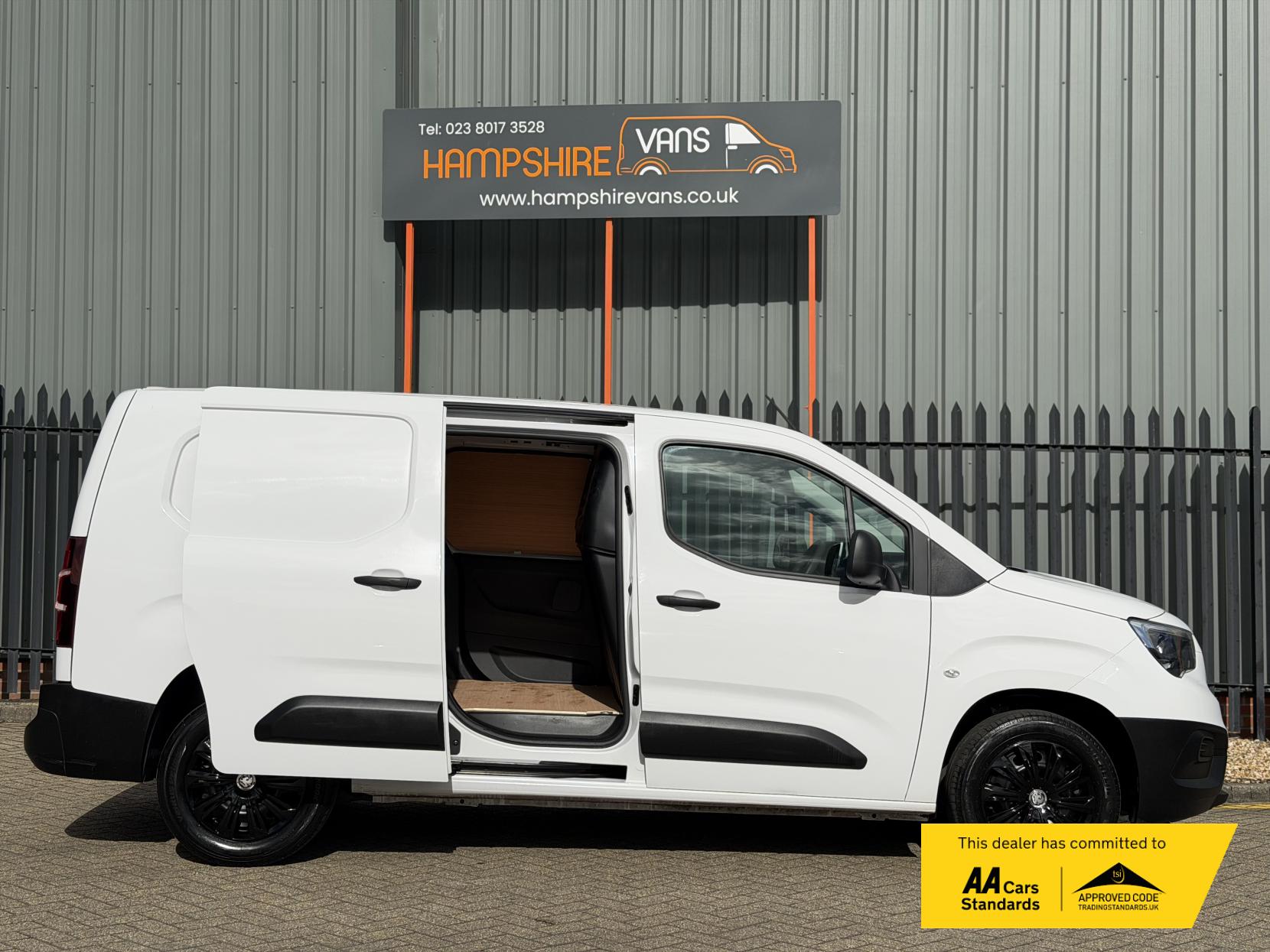 Vauxhall Combo 1.5 Turbo D 2300 Prime Panel Van 6dr Diesel Manual L2 H1 Euro 6 (s/s) (100 ps)