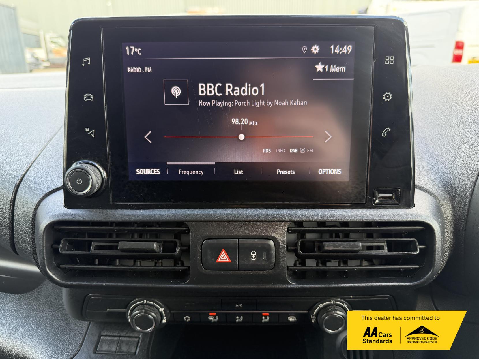 Vauxhall Combo 1.5 Turbo D 2300 Prime Panel Van 6dr Diesel Manual L2 H1 Euro 6 (s/s) (100 ps)