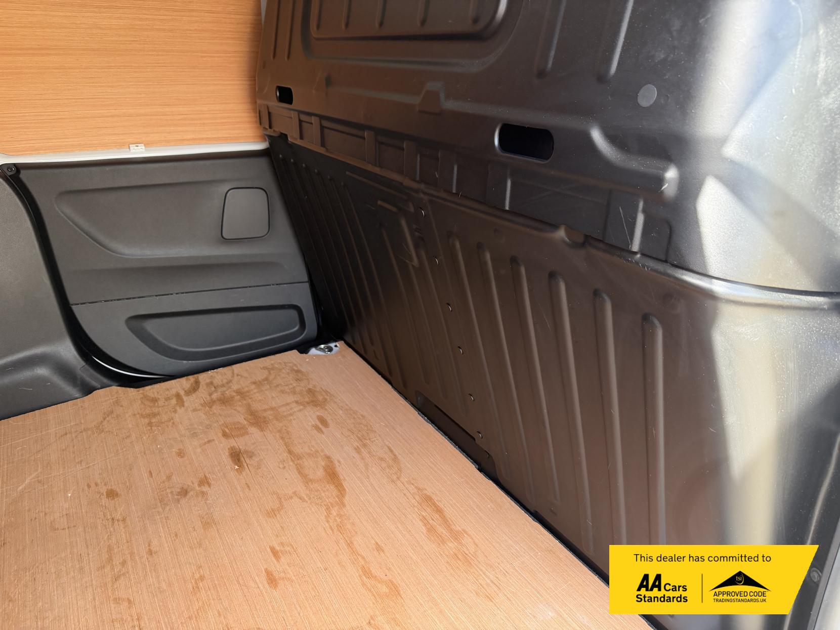 Vauxhall Combo 1.5 Turbo D 2300 Prime Panel Van 6dr Diesel Manual L2 H1 Euro 6 (s/s) (100 ps)