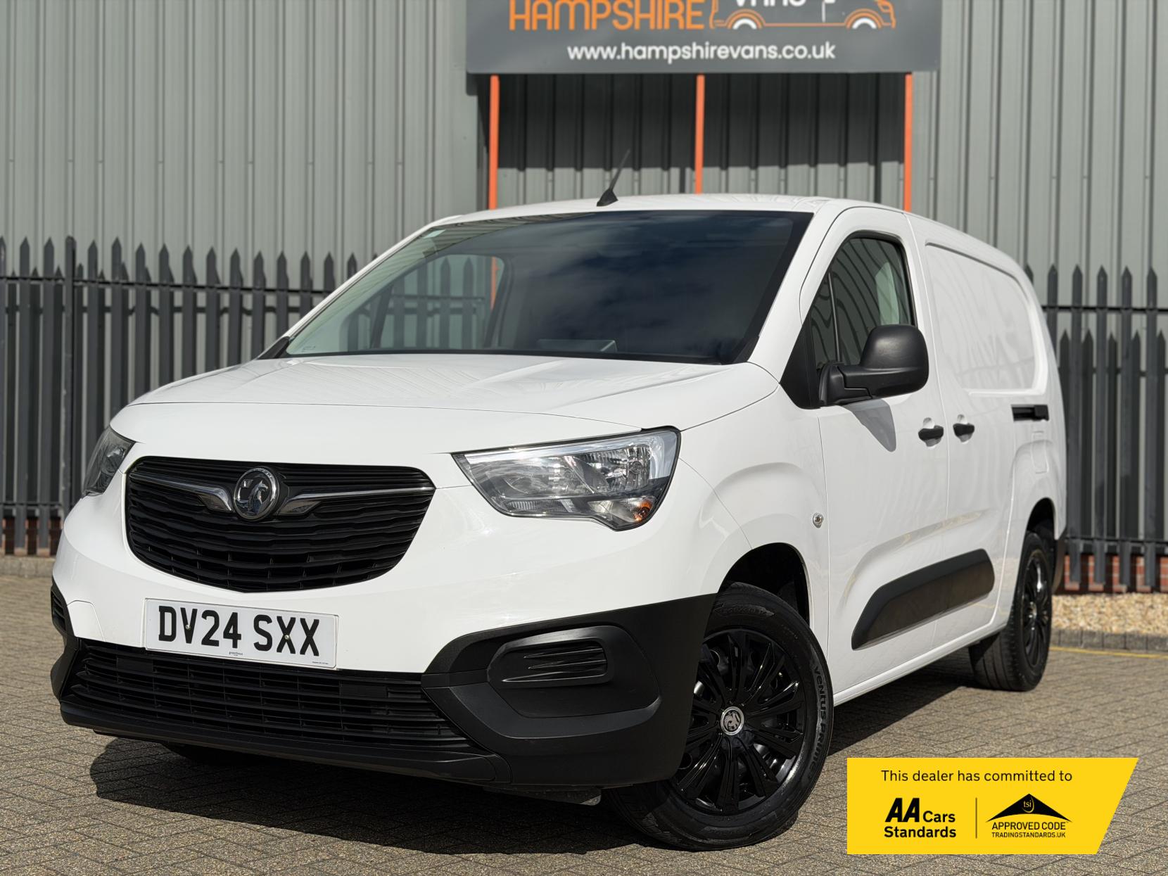 Vauxhall Combo 1.5 Turbo D 2300 Prime Panel Van 6dr Diesel Manual L2 H1 Euro 6 (s/s) (100 ps)