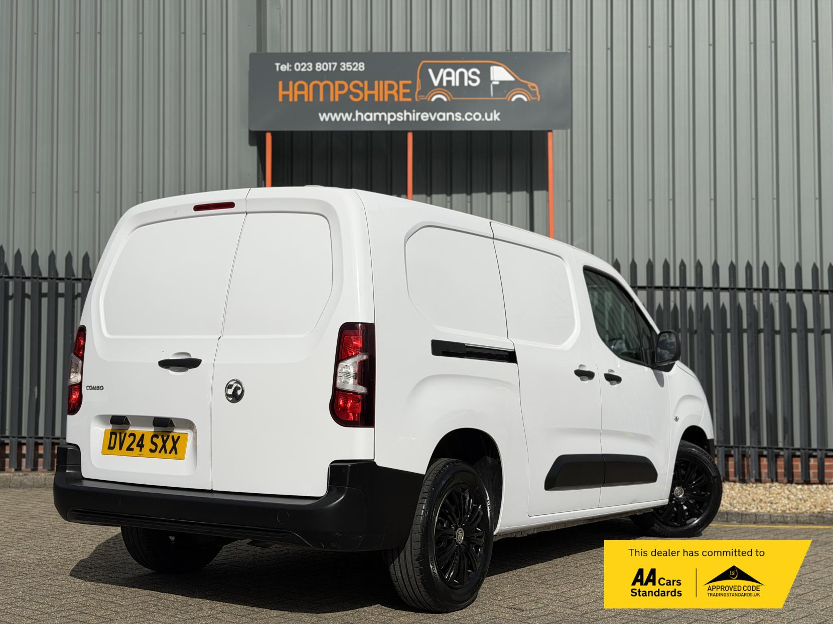 Vauxhall Combo 1.5 Turbo D 2300 Prime Panel Van 6dr Diesel Manual L2 H1 Euro 6 (s/s) (100 ps)