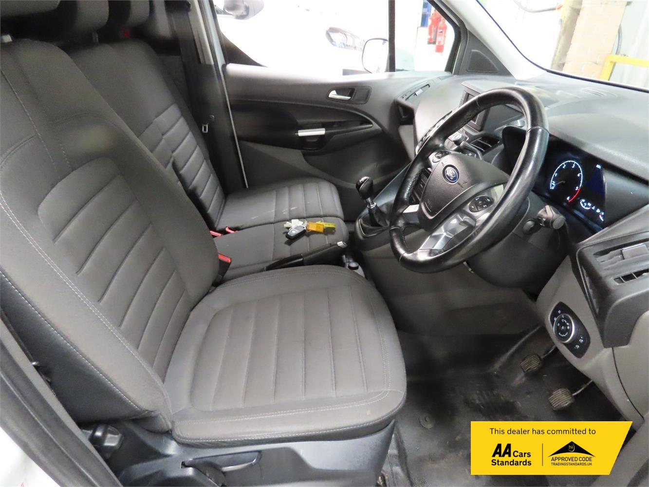 2021 Ford Transit Connect 1.5 200 EcoBlue Limited Panel Van 5dr Diesel Manual L1 Euro 6 (s/s) (120 ps) - Thumbnail 3