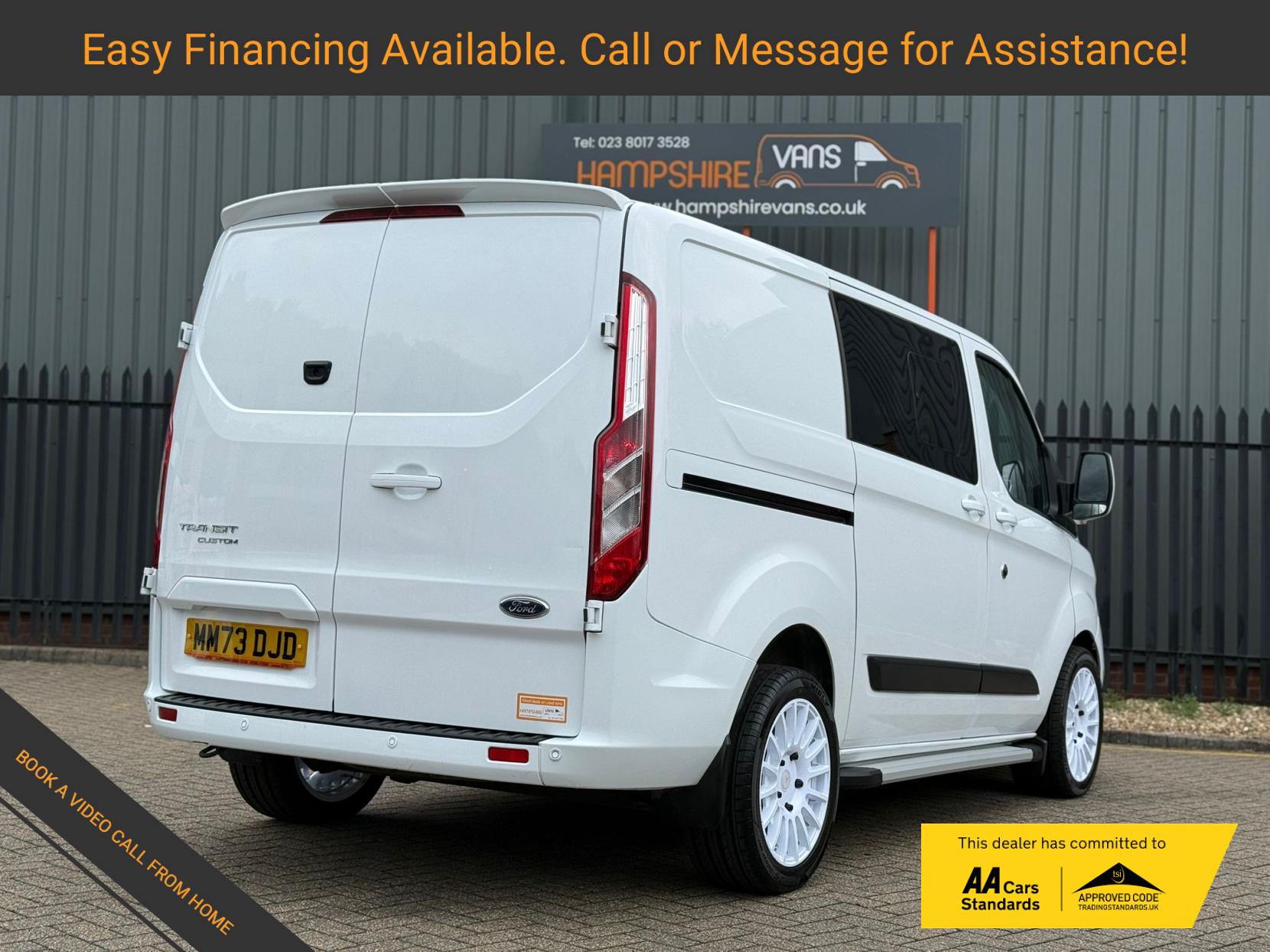 2023 Ford Transit Custom 2.0 300 EcoBlue Limited Crew Van Double Cab 5dr Diesel Manual L1 H1 Euro 6 (s/s) (130 ps) - Thumbnail 3
