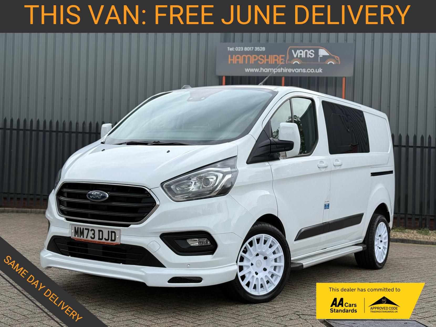 2023 Ford Transit Custom 2.0 300 EcoBlue Limited Crew Van Double Cab 5dr Diesel Manual L1 H1 Euro 6 (s/s) (130 ps) - Thumbnail 2