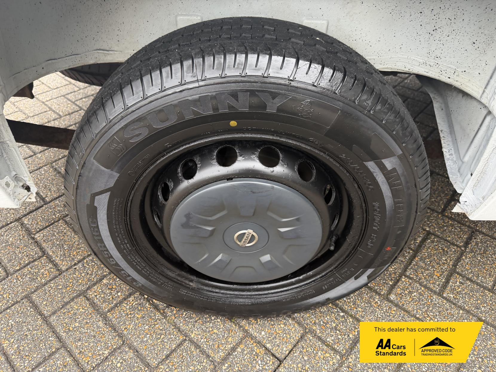 Nissan NV400 2.3 dCi 33 SE Panel Van 5dr Diesel Manual FWD L1 H1 Euro 6 (110 ps)