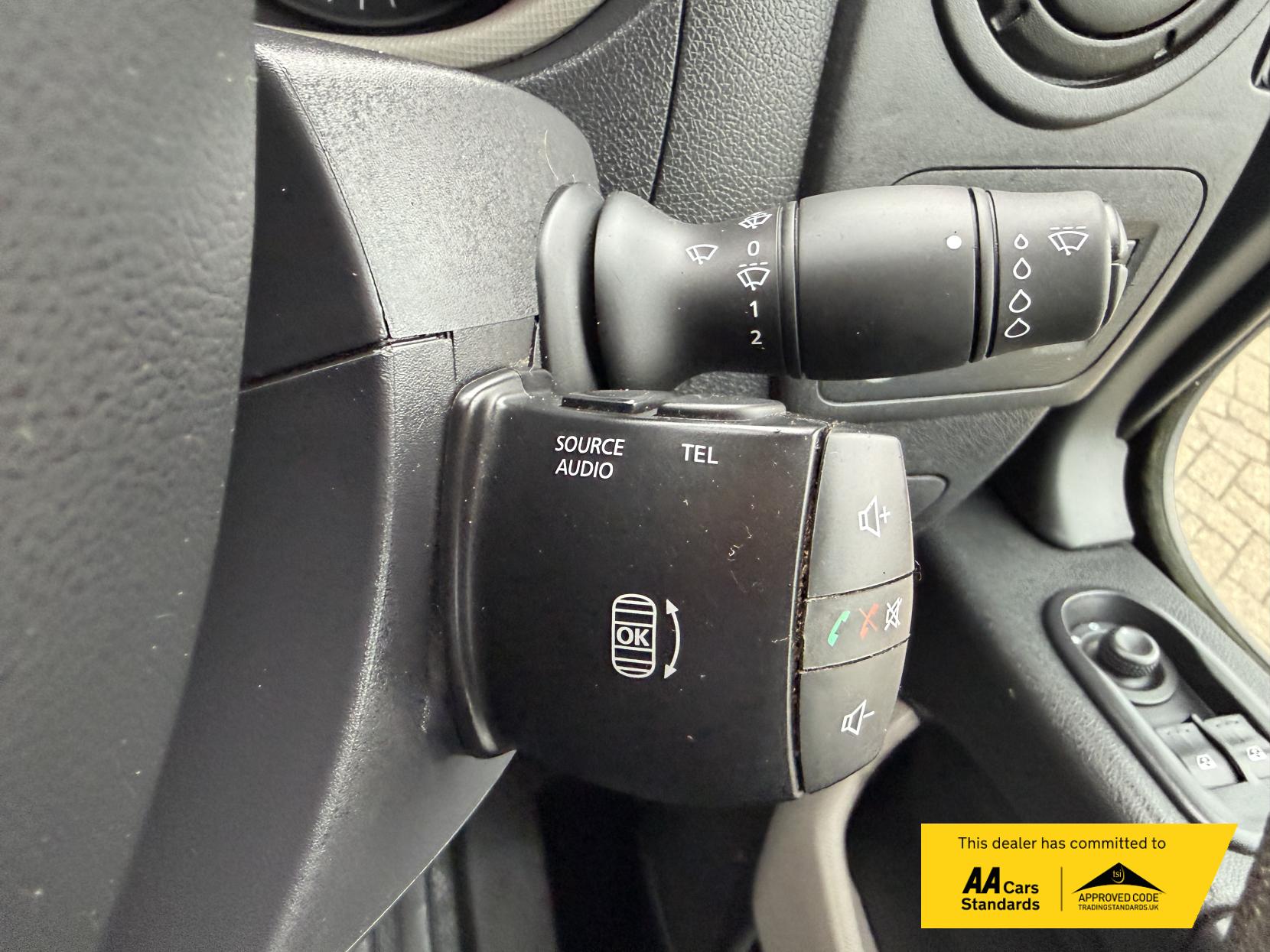 Nissan NV400 2.3 dCi 33 SE Panel Van 5dr Diesel Manual FWD L1 H1 Euro 6 (110 ps)