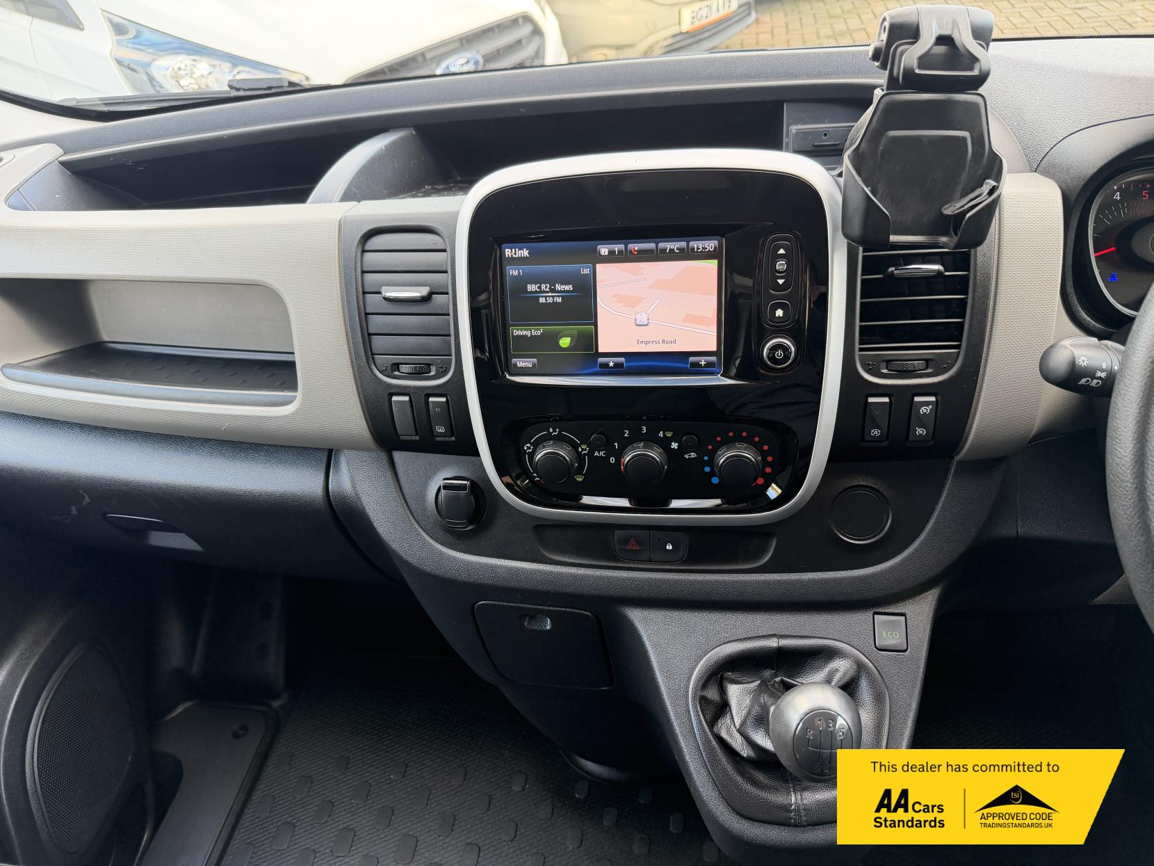 Renault Trafic 1.6 dCi ENERGY 29 Business+ Panel Van 5dr Diesel Manual LWB Standard Roof Euro 6 (s/s) (125 ps)