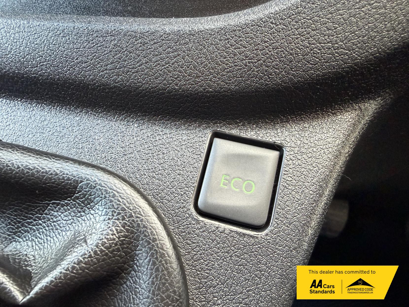 Renault Trafic 1.6 dCi ENERGY 29 Business+ Panel Van 5dr Diesel Manual LWB Standard Roof Euro 6 (s/s) (125 ps)