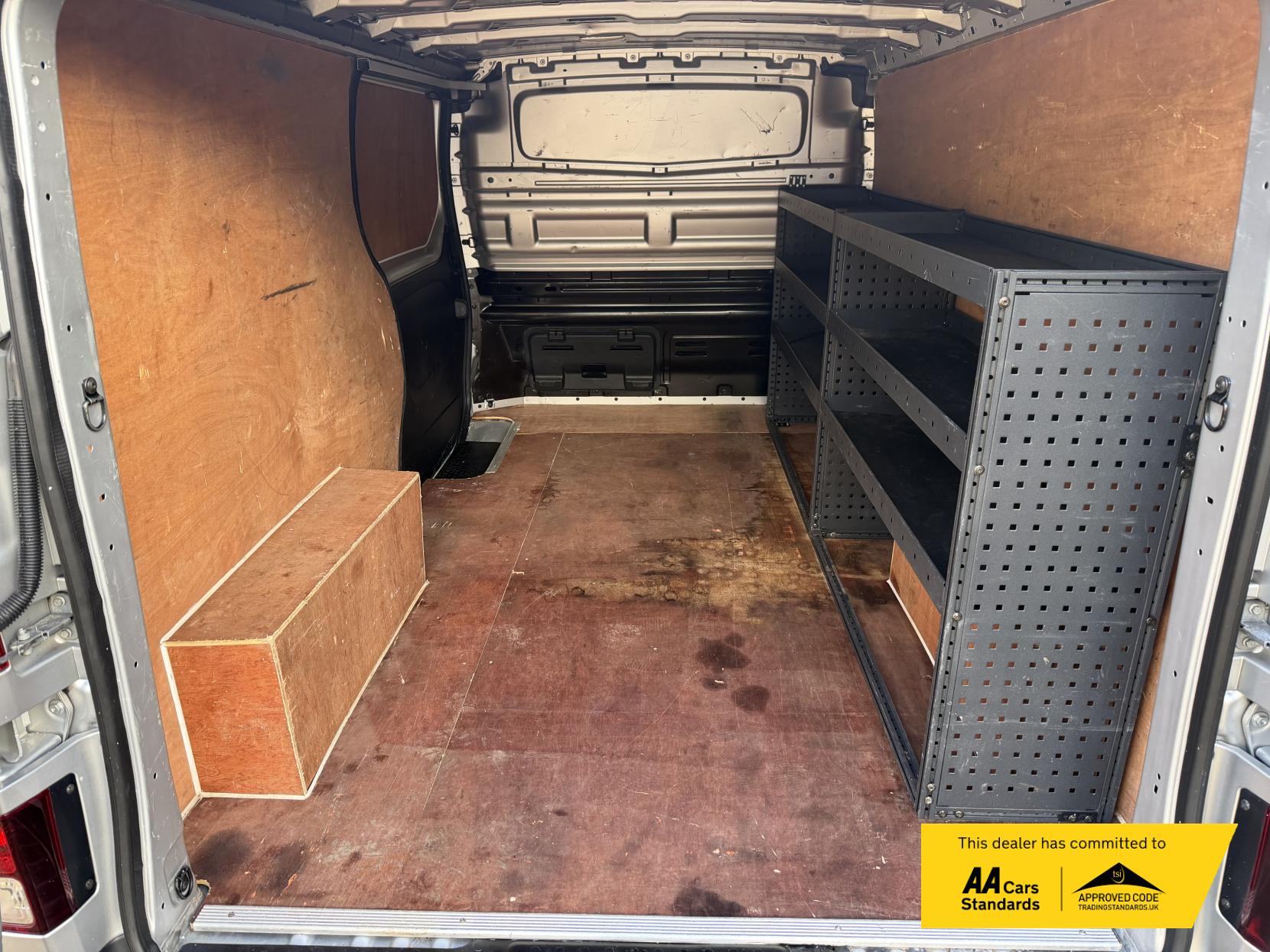 Renault Trafic 1.6 dCi ENERGY 29 Business+ Panel Van 5dr Diesel Manual LWB Standard Roof Euro 6 (s/s) (125 ps)