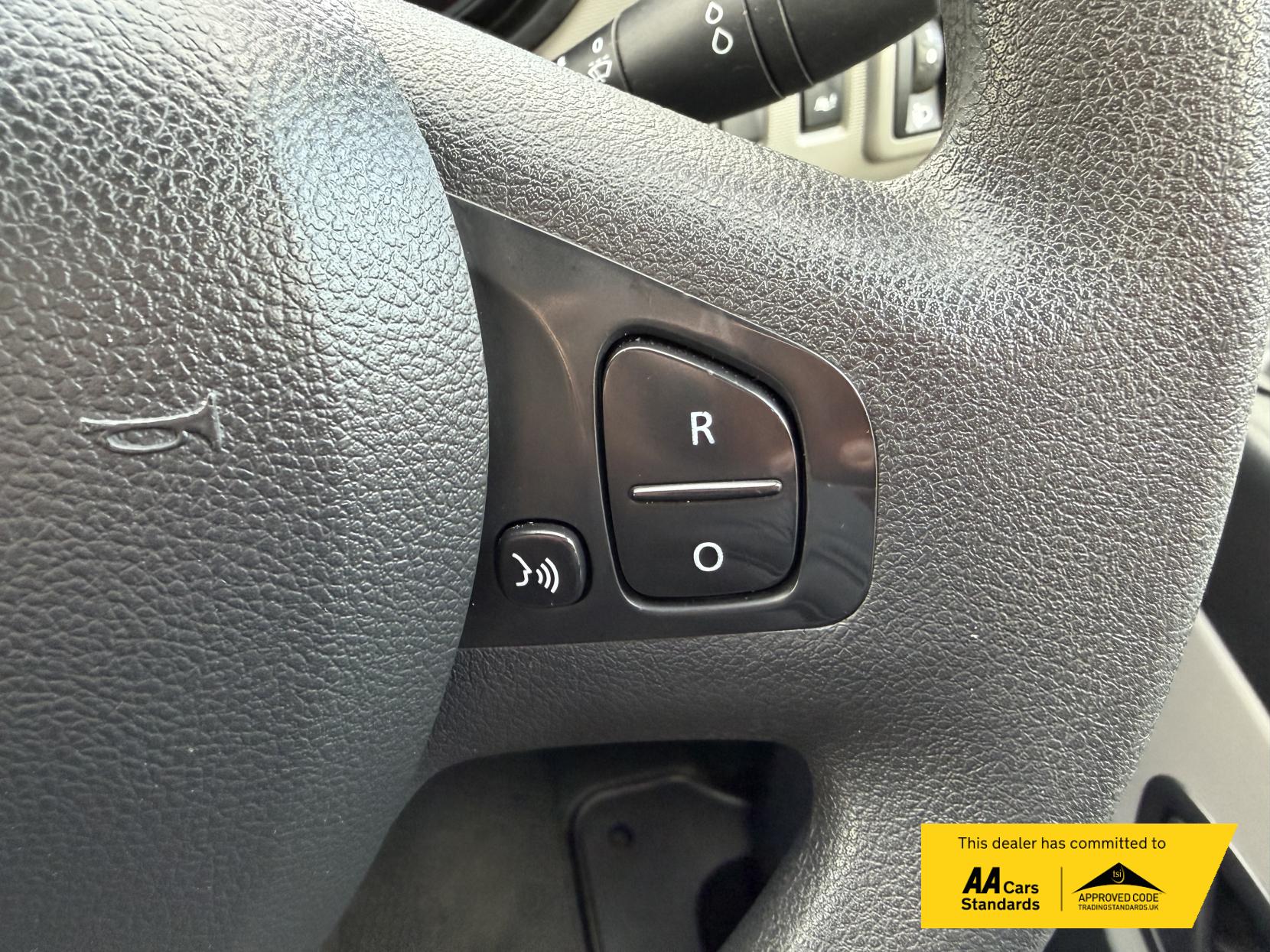 Renault Trafic 1.6 dCi ENERGY 29 Business+ Panel Van 5dr Diesel Manual LWB Standard Roof Euro 6 (s/s) (125 ps)