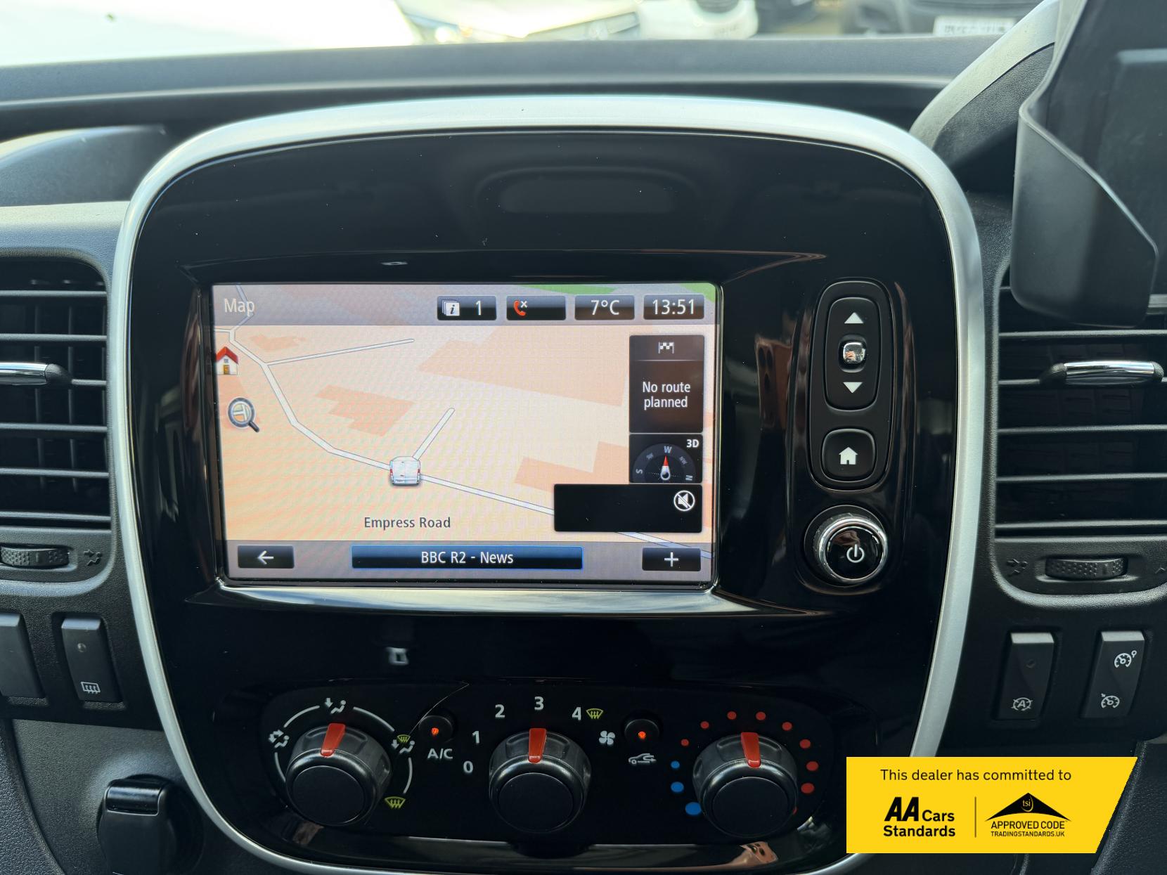 Renault Trafic 1.6 dCi ENERGY 29 Business+ Panel Van 5dr Diesel Manual LWB Standard Roof Euro 6 (s/s) (125 ps)