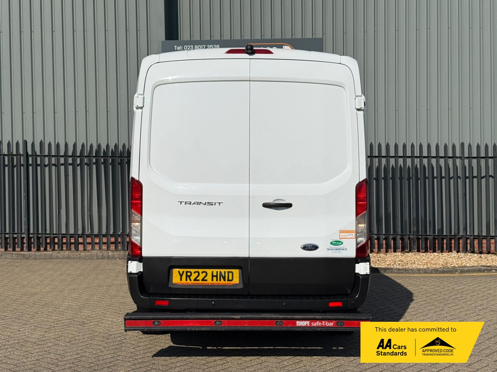 2022 Ford Transit 2.0 350 EcoBlue Trend Panel Van 5dr Diesel Manual FWD L3 H2 Euro 6 (s/s) (130 ps) - Thumbnail 9