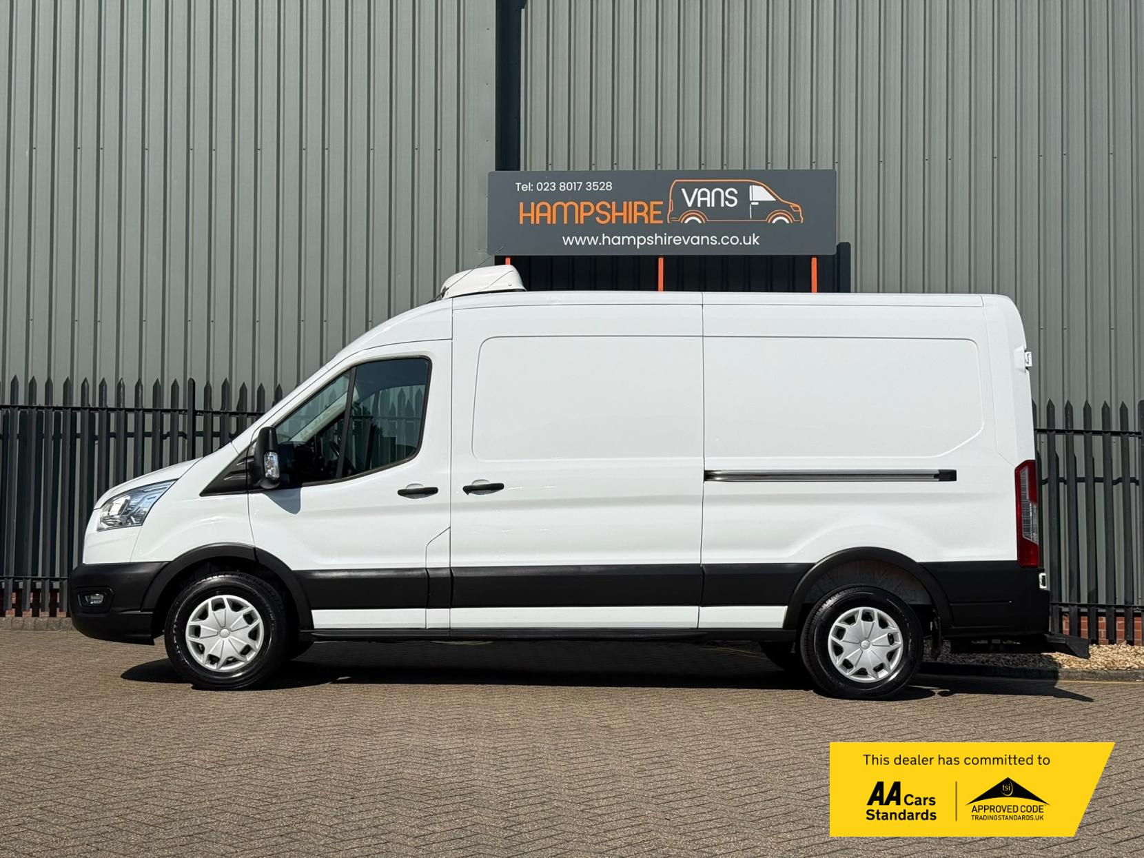2022 Ford Transit 2.0 350 EcoBlue Trend Panel Van 5dr Diesel Manual FWD L3 H2 Euro 6 (s/s) (130 ps) - Thumbnail 5
