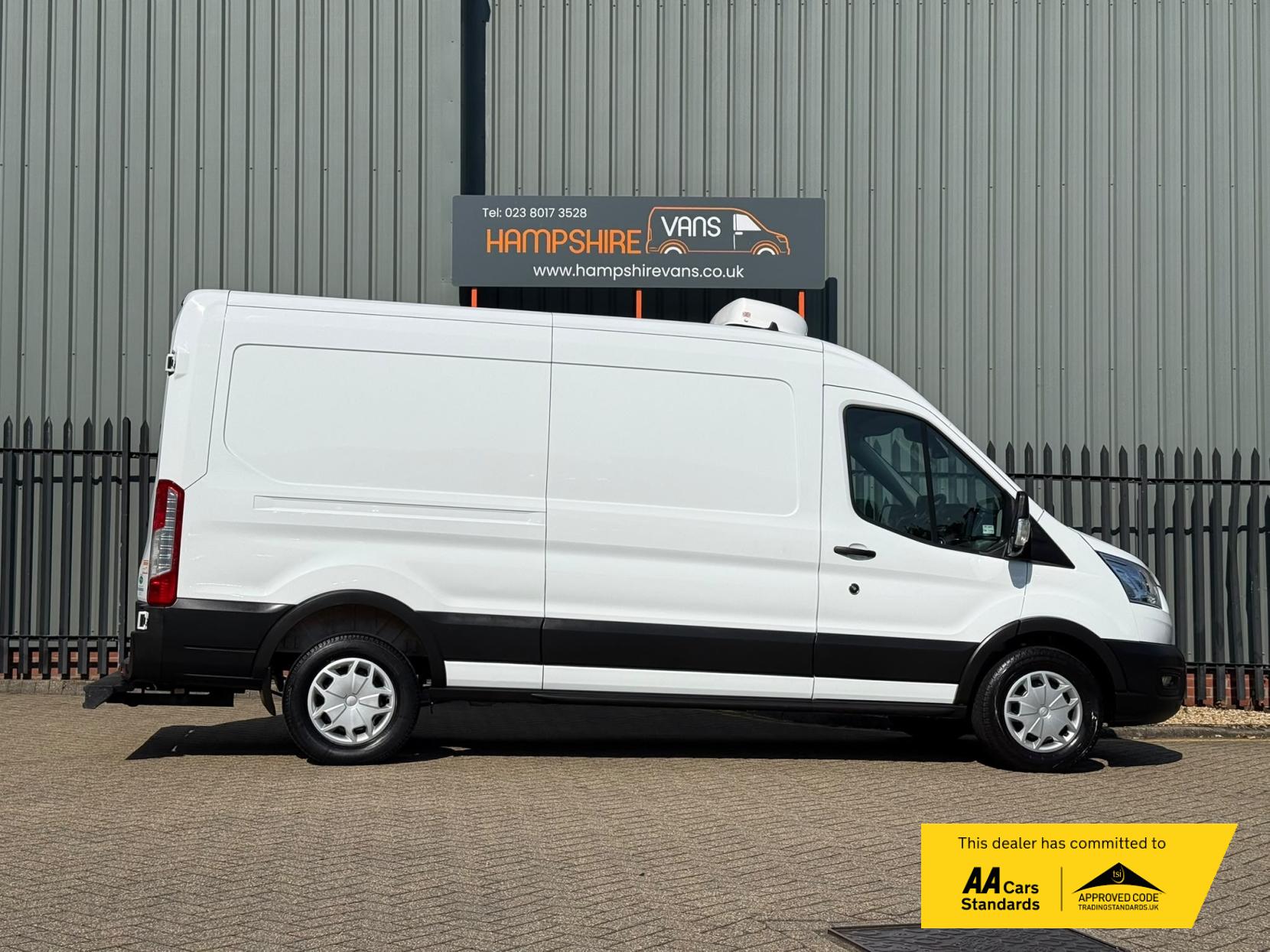 2022 Ford Transit 2.0 350 EcoBlue Trend Panel Van 5dr Diesel Manual FWD L3 H2 Euro 6 (s/s) (130 ps) - Thumbnail 7