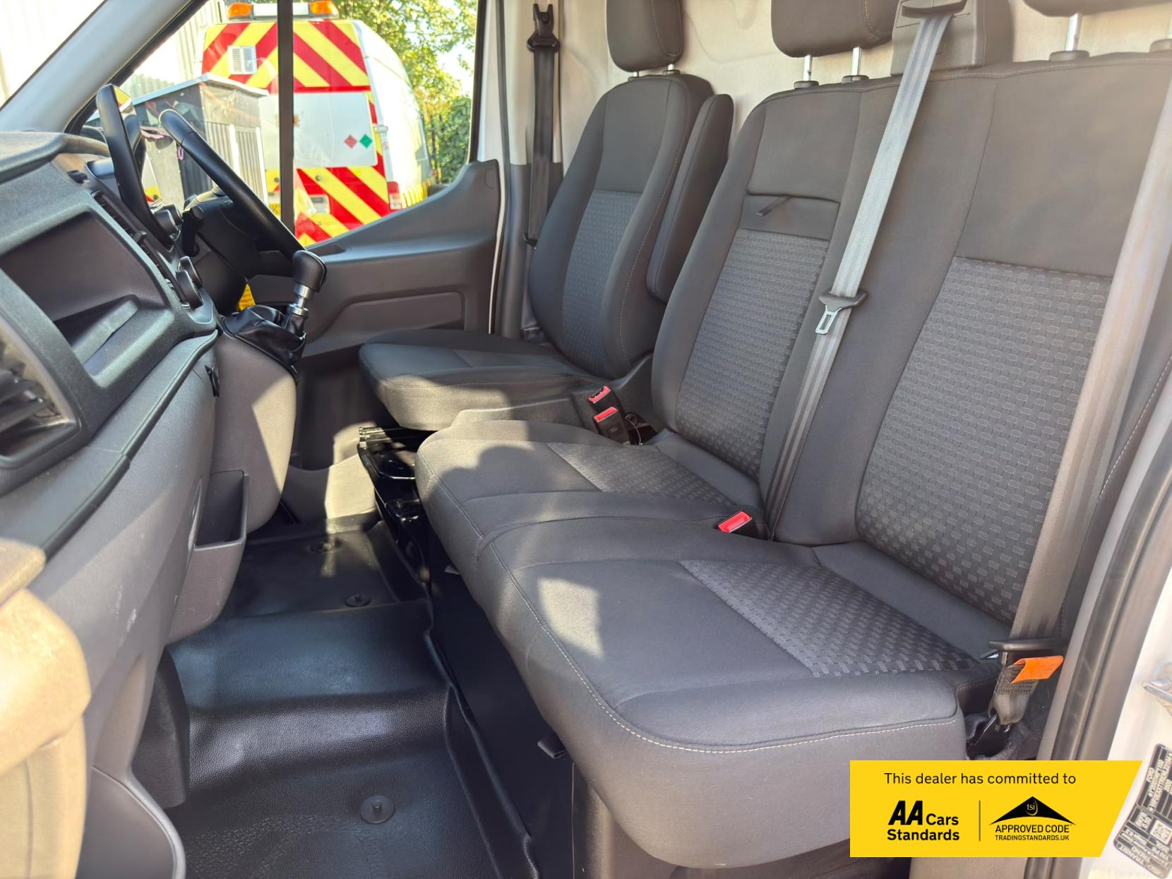 2022 Ford Transit 2.0 350 EcoBlue Trend Panel Van 5dr Diesel Manual FWD L3 H2 Euro 6 (s/s) (130 ps) - Thumbnail 22
