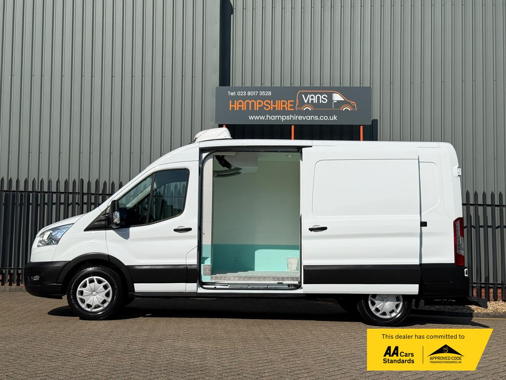 2022 Ford Transit 2.0 350 EcoBlue Trend Panel Van 5dr Diesel Manual FWD L3 H2 Euro 6 (s/s) (130 ps) - Thumbnail 6
