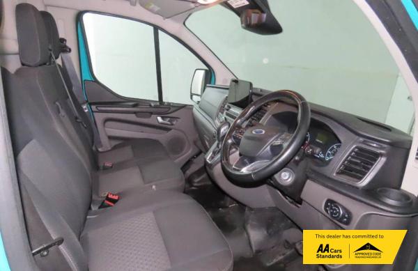 Ford Transit Custom 2.0 340 EcoBlue Trend Panel Van 5dr Diesel Auto L1 H2 Euro 6 (s/s) (130 ps)