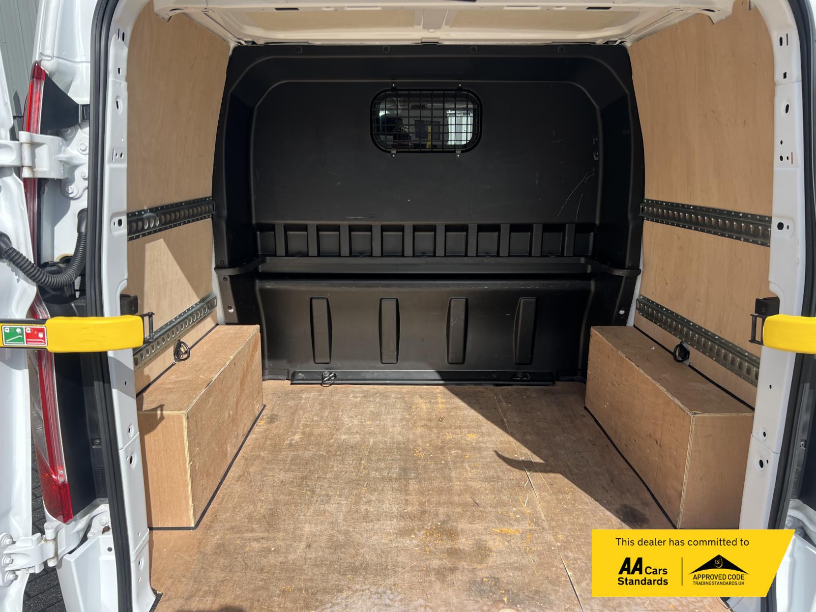 Ford Transit Custom 2.0 TDCi 310 Limited Combi Van 6dr Diesel Automatic L1 H1 (169 g/km, 168 bhp)
