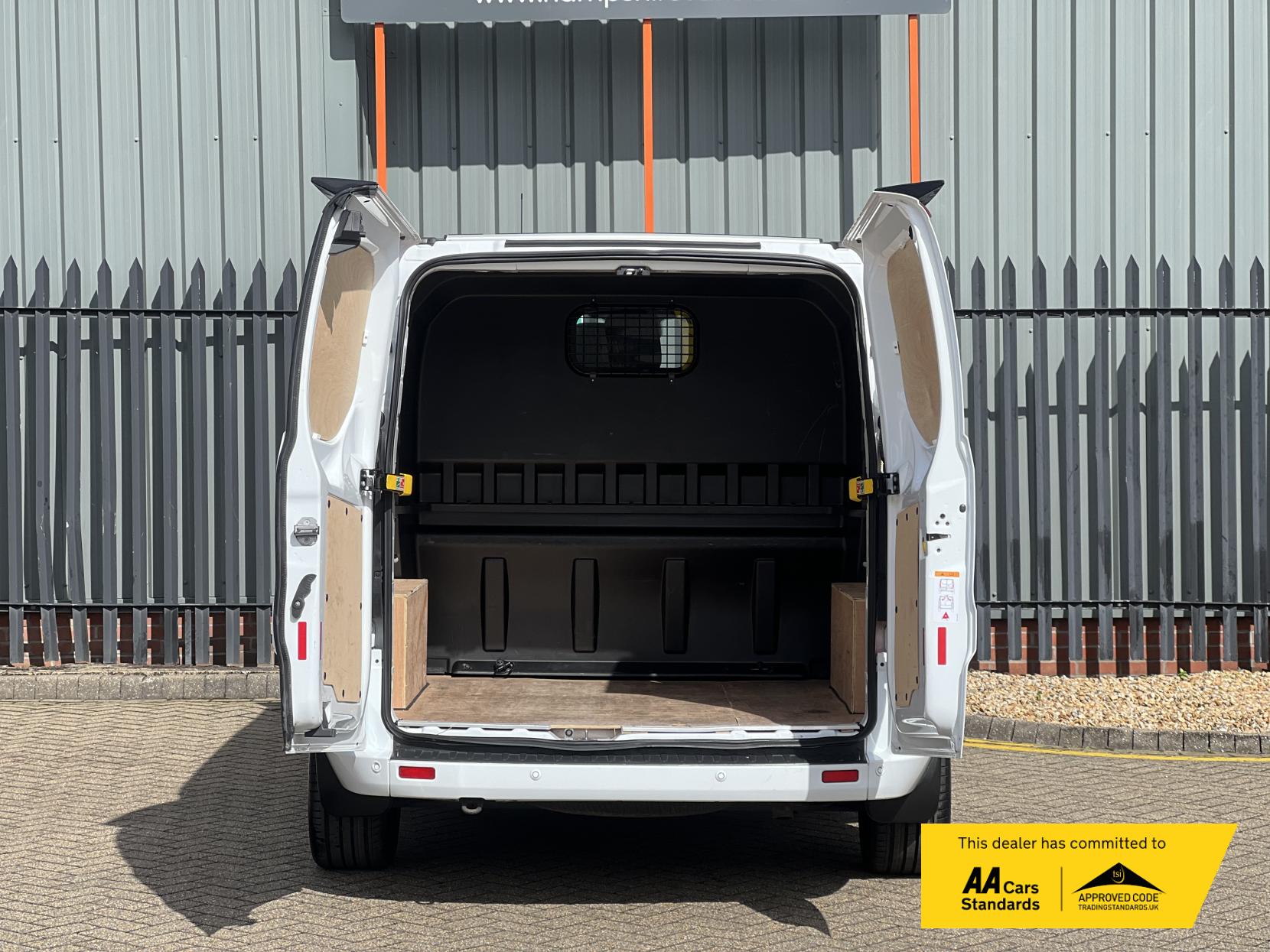 Ford Transit Custom 2.0 TDCi 310 Limited Combi Van 6dr Diesel Automatic L1 H1 (169 g/km, 168 bhp)