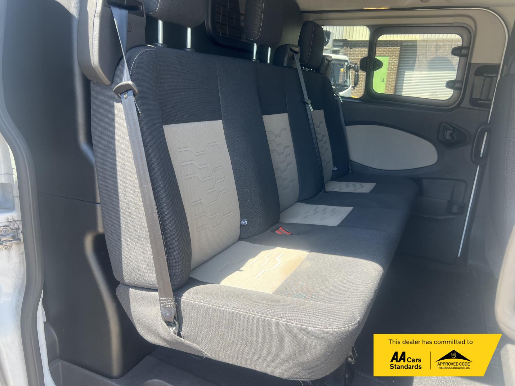 Ford Transit Custom 2.0 TDCi 310 Limited Combi Van 6dr Diesel Automatic L1 H1 (169 g/km, 168 bhp)