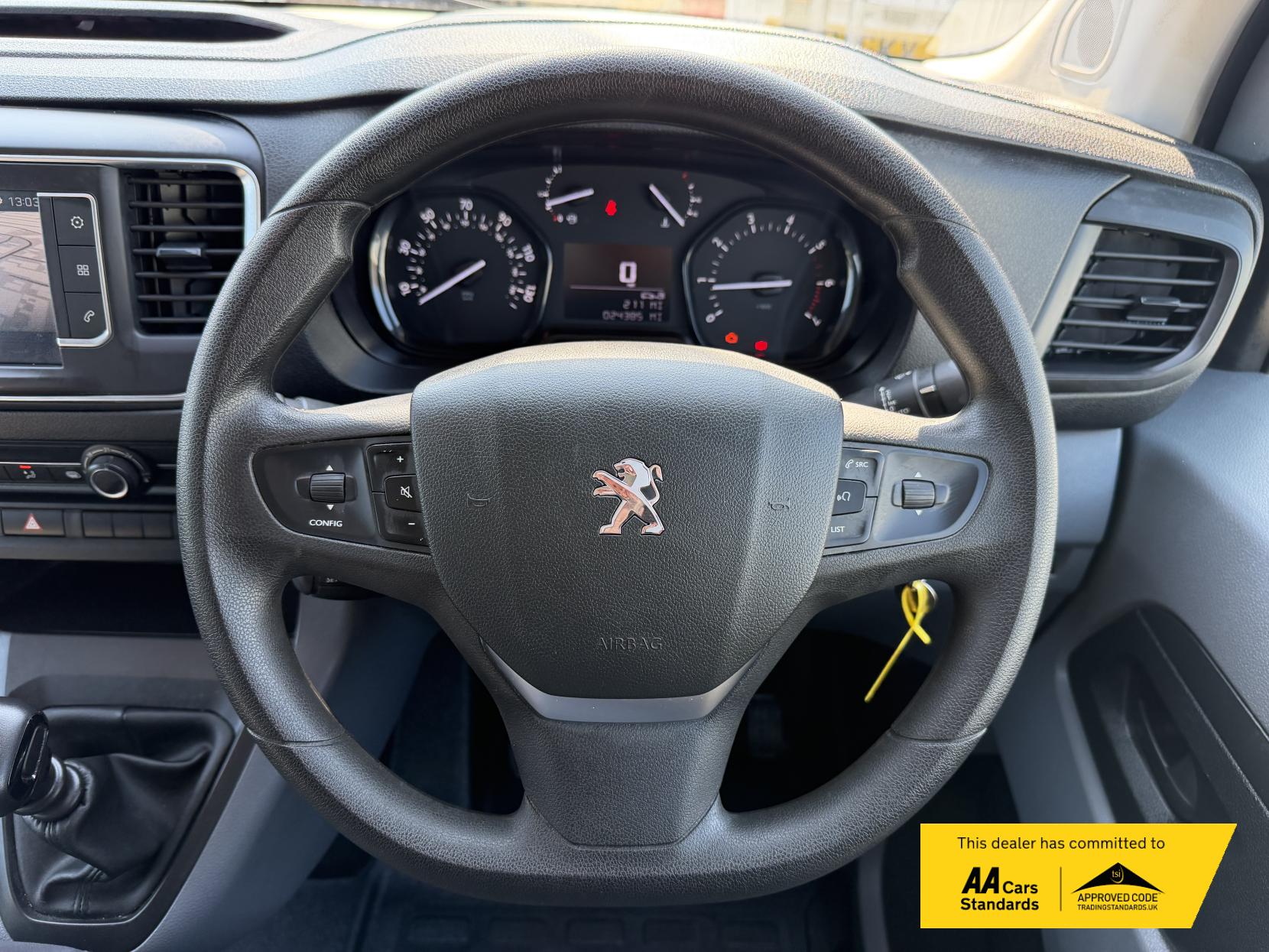 Peugeot Expert 1.5 BlueHDi 1000 Professional Compact Panel Van 6dr Diesel Manual SWB Euro 6 (s/s) (100 bhp)