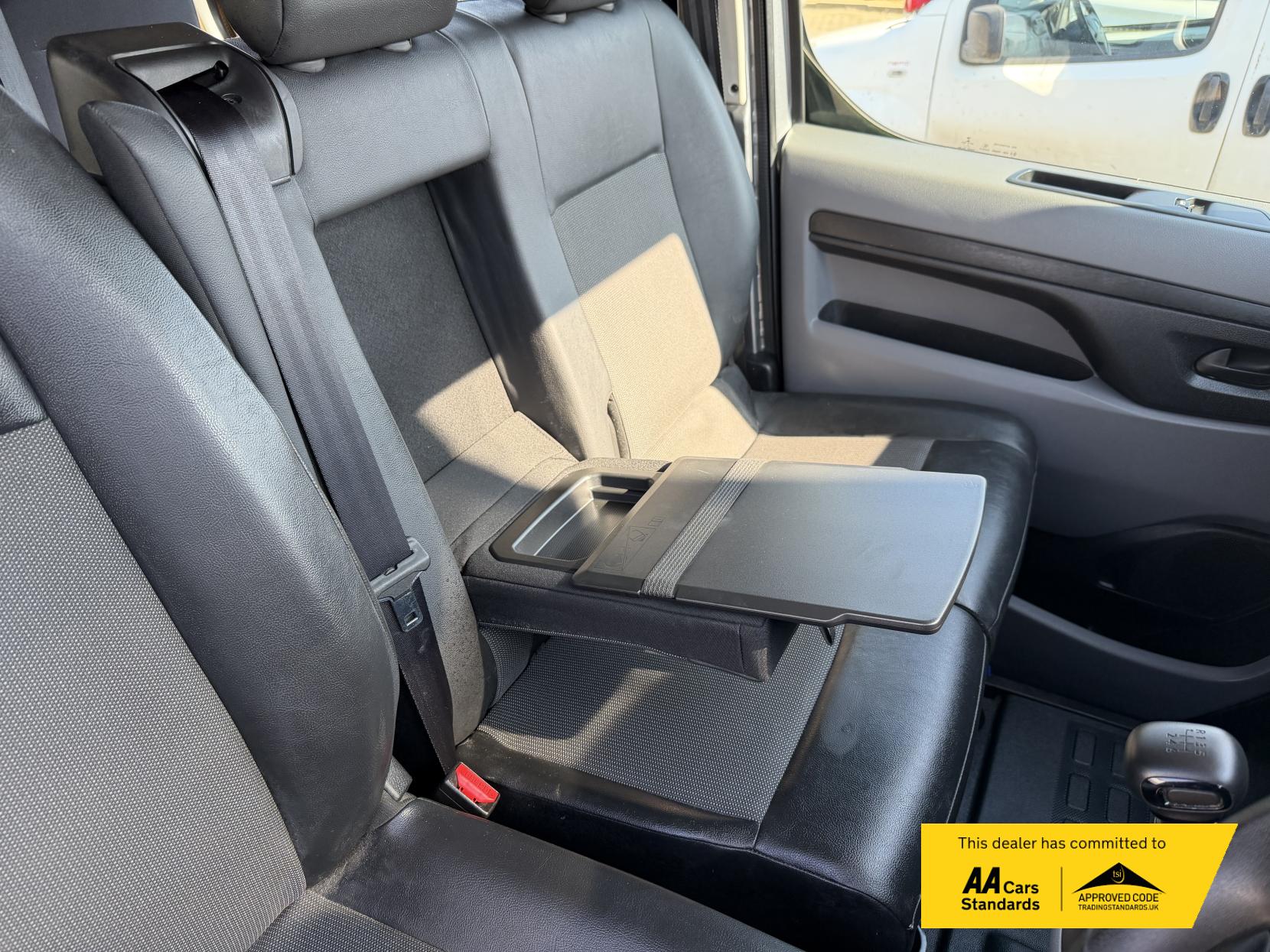 Peugeot Expert 1.5 BlueHDi 1000 Professional Compact Panel Van 6dr Diesel Manual SWB Euro 6 (s/s) (100 bhp)