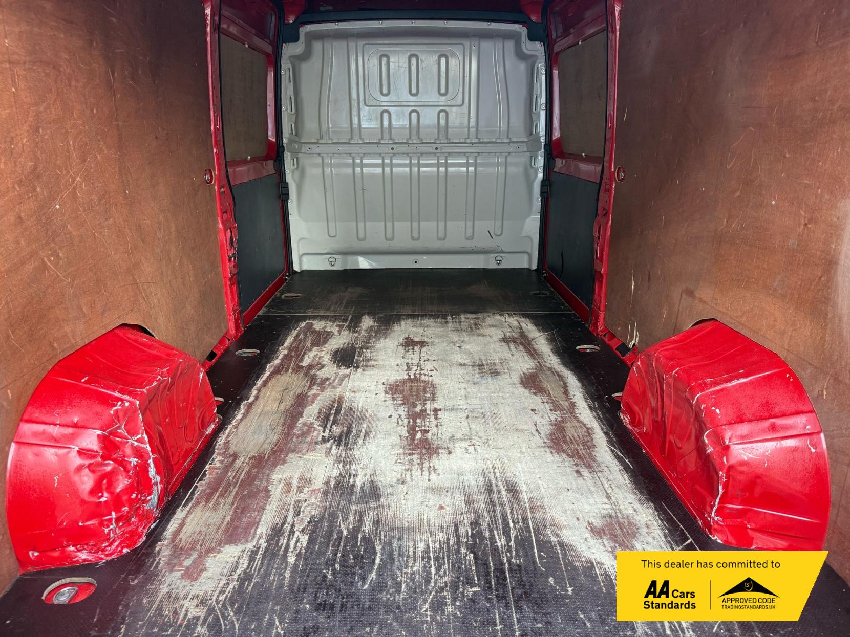 Peugeot Boxer 2.2 BlueHDi 335 Professional Panel Van 5dr Diesel Manual L3 H2 Euro 6 (s/s) (140 ps)