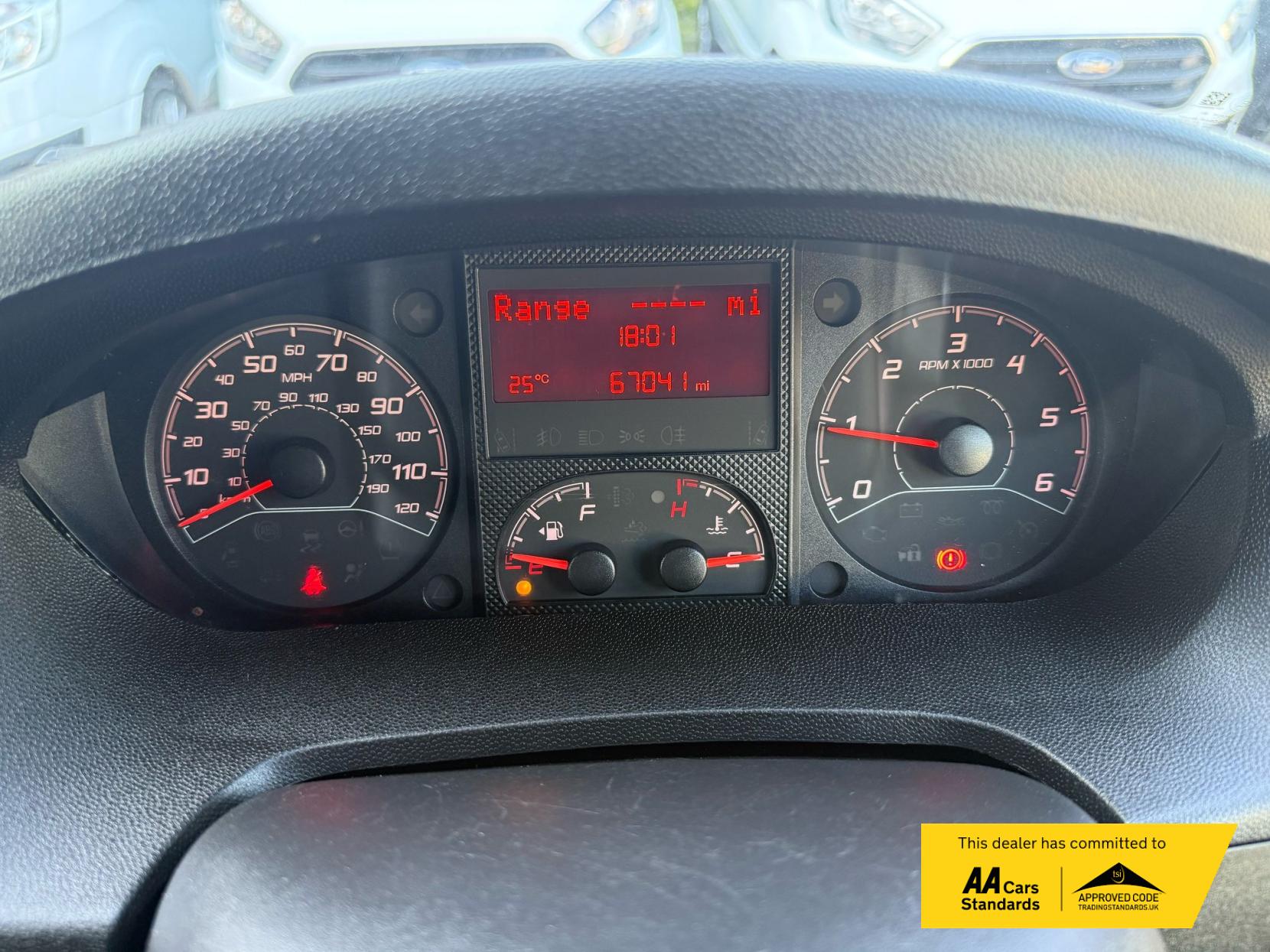 Peugeot Boxer 2.2 BlueHDi 335 Professional Panel Van 5dr Diesel Manual L3 H2 Euro 6 (s/s) (140 ps)
